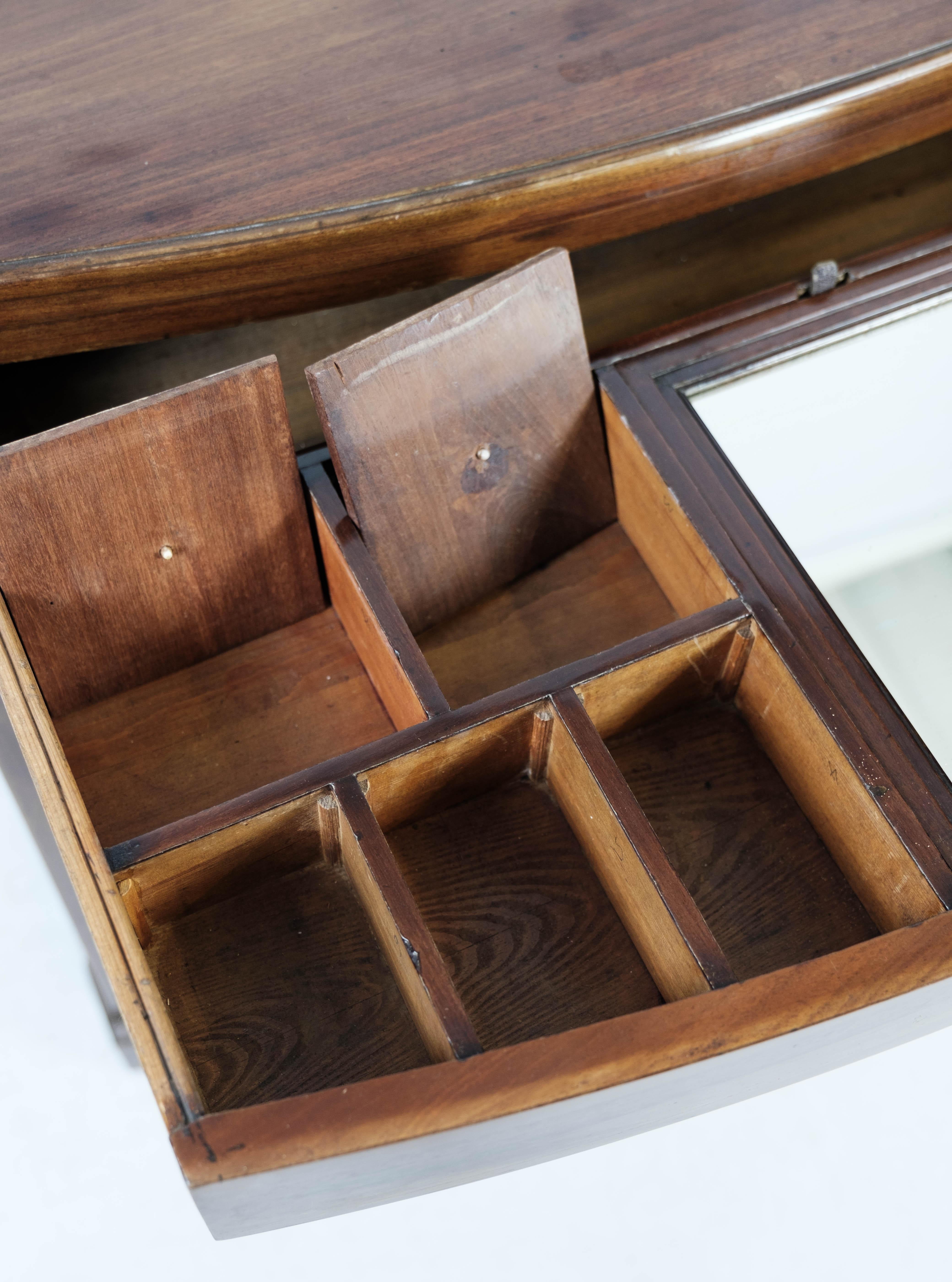 Empire Chest of Drawers of Polished Mahogany, 1820 5