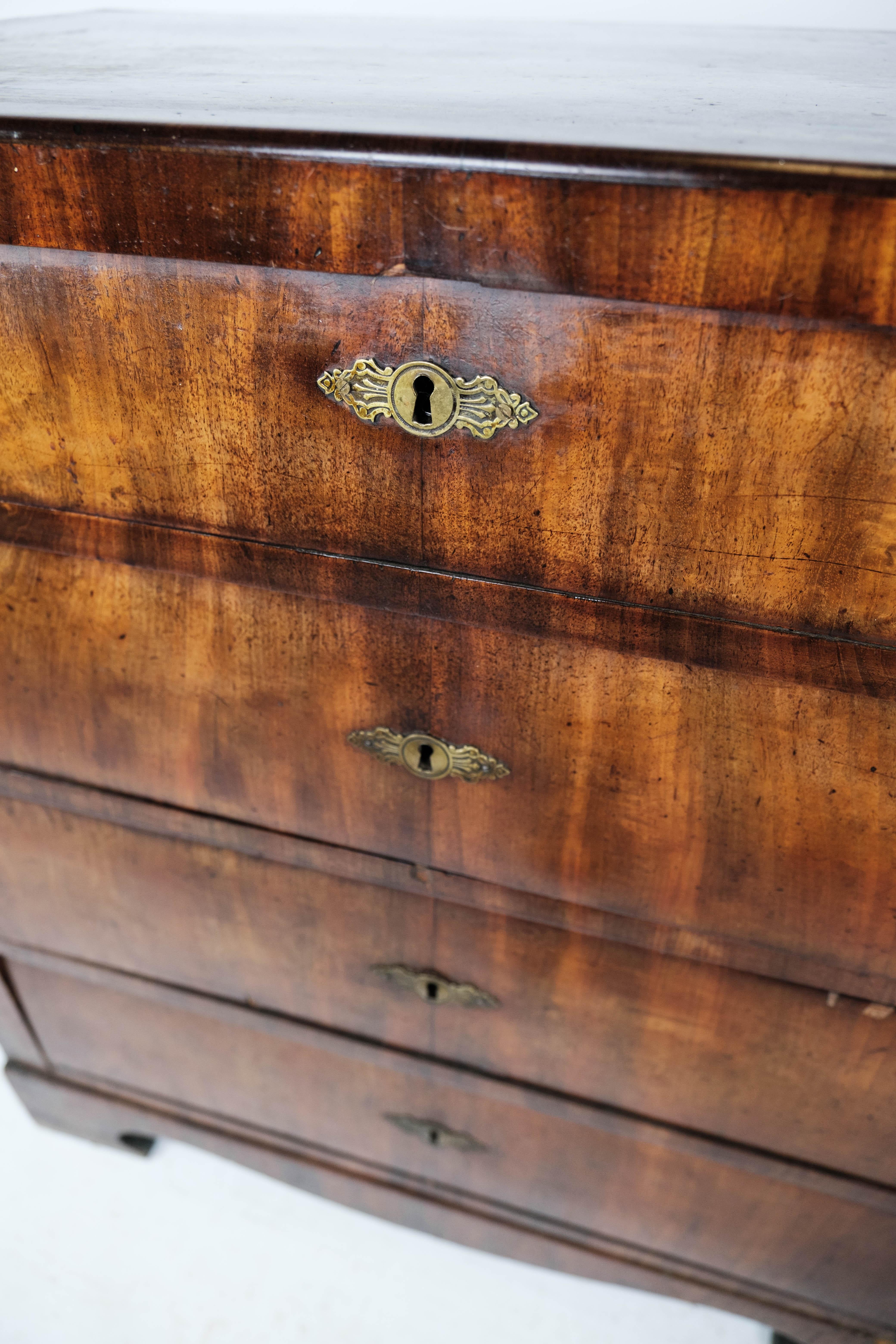 Empire Chest of Drawers With Four Drawers Made In Mahogany From 1840s In Good Condition For Sale In Lejre, DK