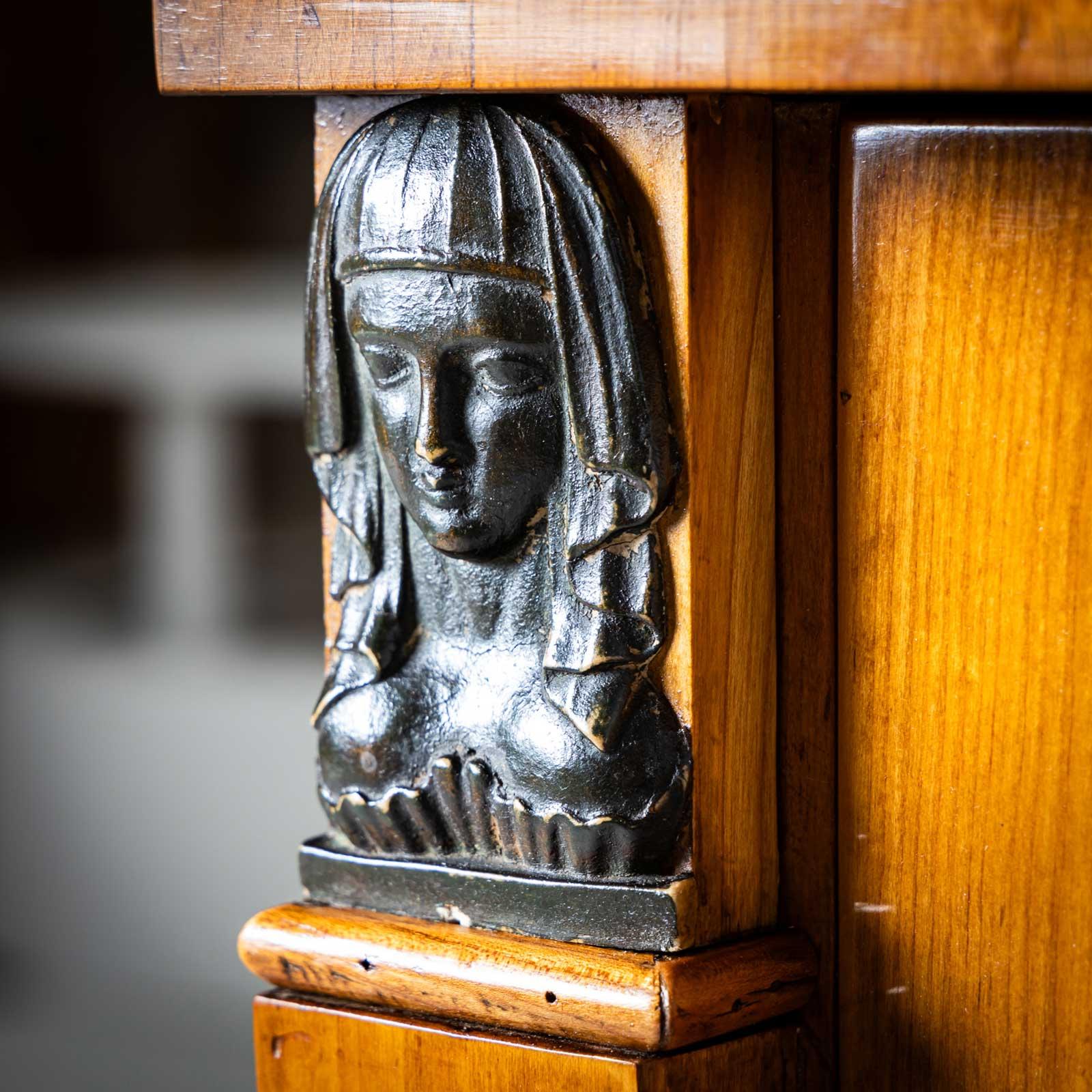 Cómoda Imperio con tapa de granito, Francia, principios del siglo XIX en venta 3
