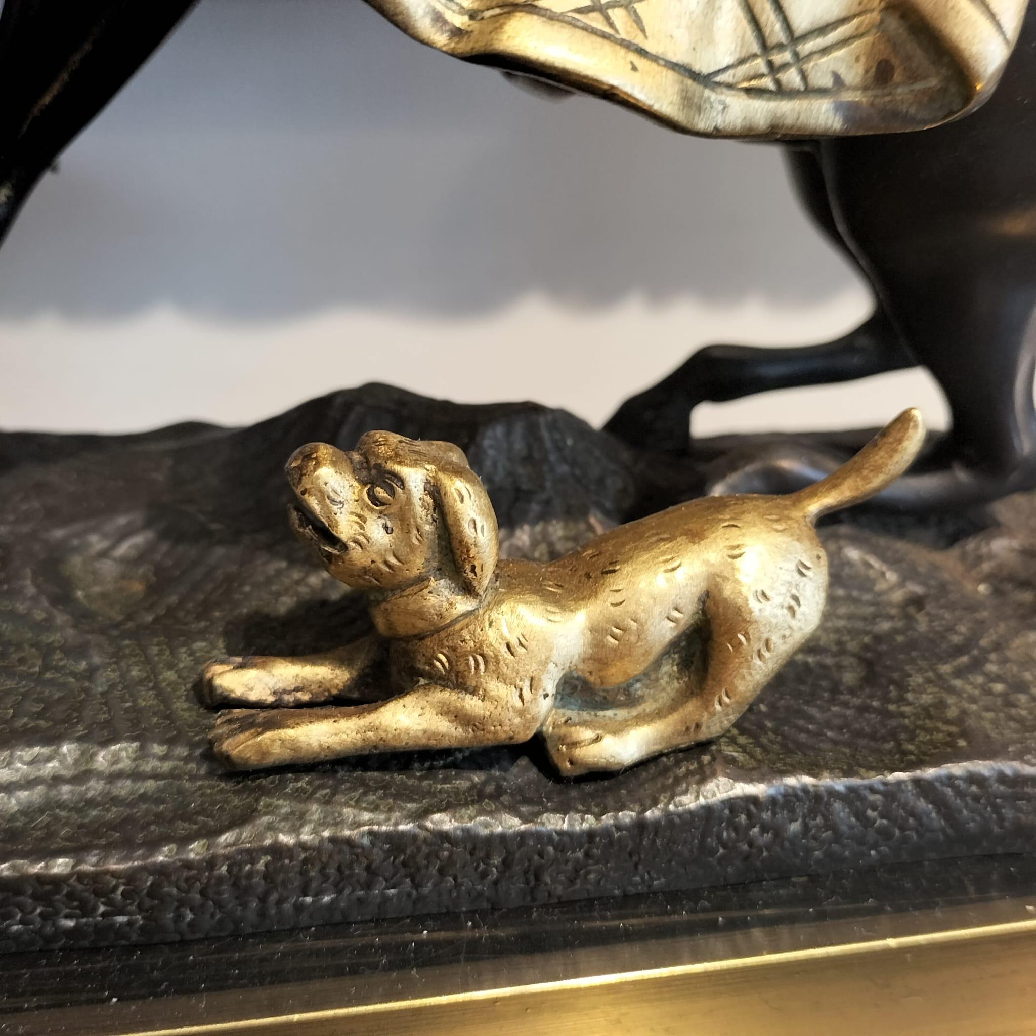Empire Clock in representing a Horse and a Dog in Gilt Bronze, 19th Century For Sale 3