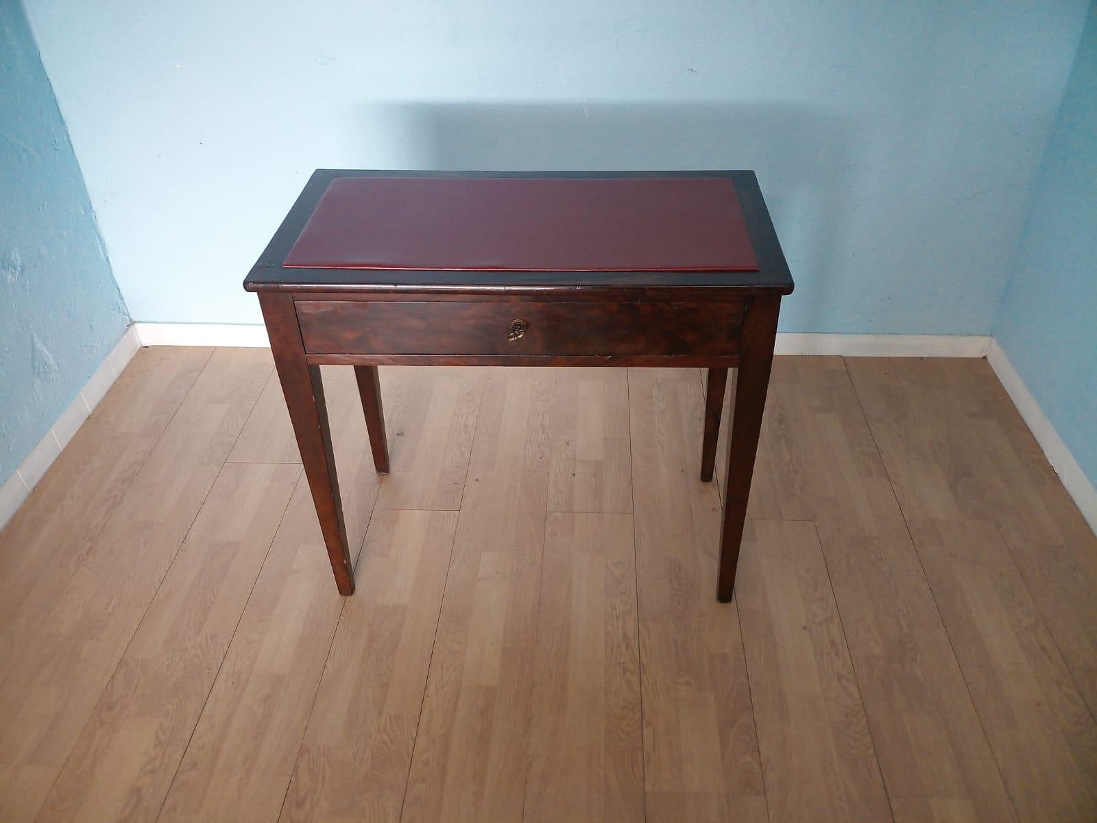 Empire Coffee Table 19th Century Desk Small Red Leather Tapered Foot For Sale 7