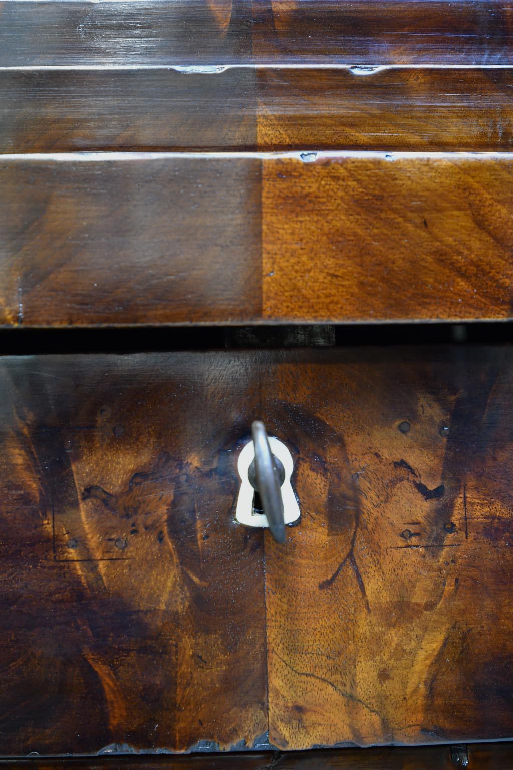 Empire Corner Cabinet or Cupboard in West Indies Mahogany, circa 1800 For Sale 3