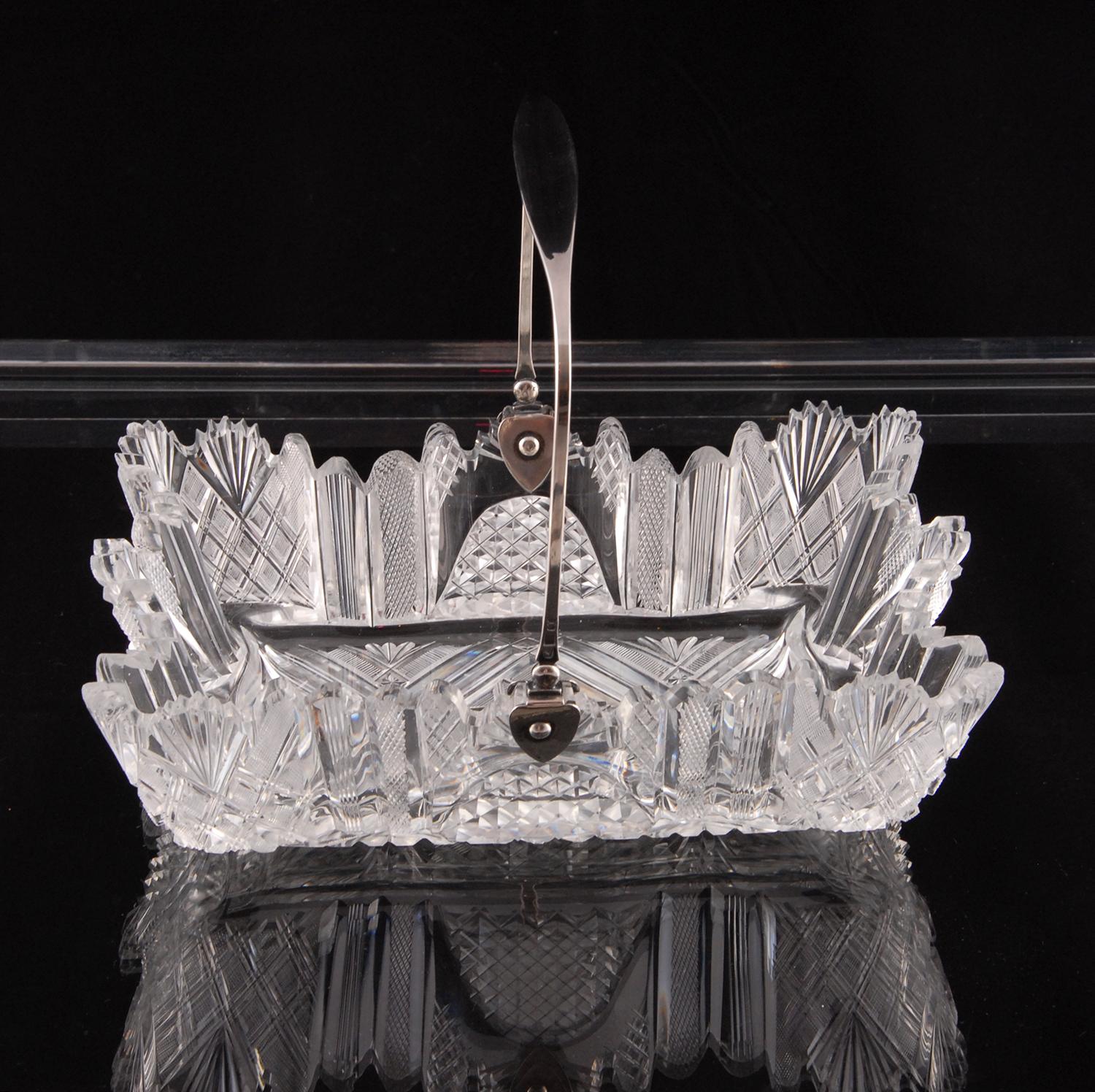 Empire Cut Crystal Bread Basket With Sterling Silver Handle Voneche Baccarat For Sale 4