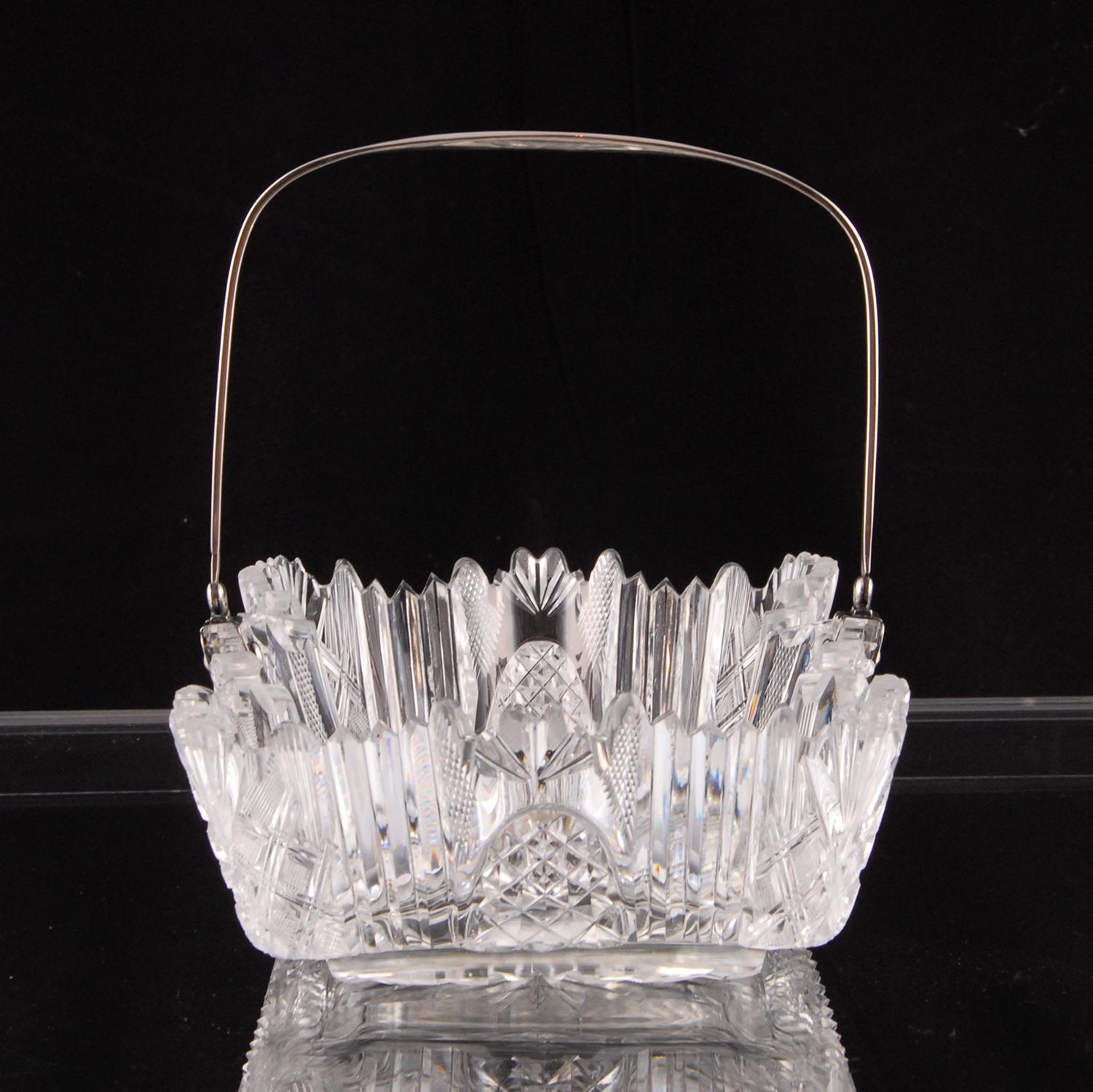 Empire Cut Crystal Bread Basket With Sterling Silver Handle Voneche Baccarat For Sale 1