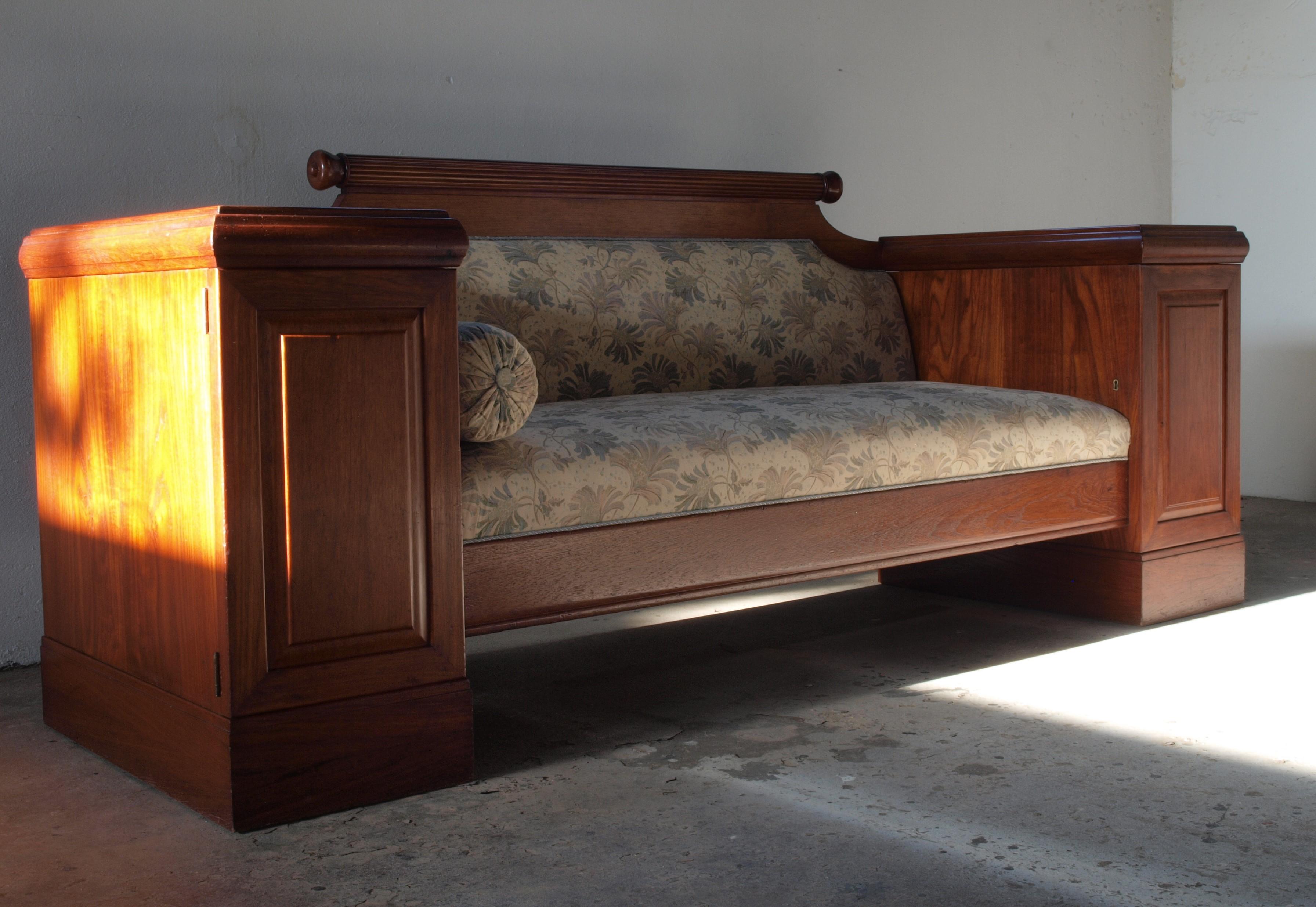 Empire Danish Antique Sofa, 19th century In Good Condition For Sale In Store Heddinge, DK