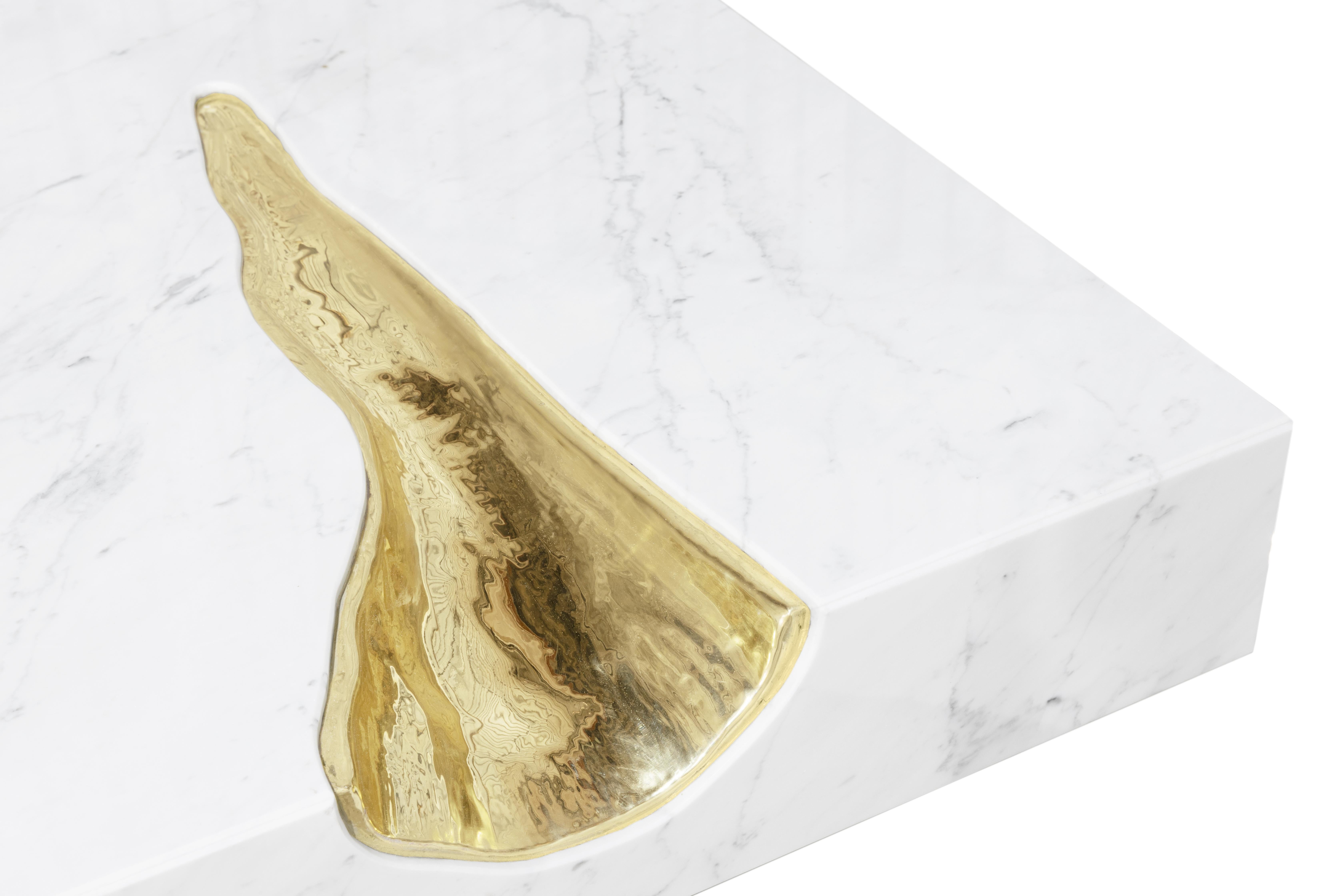 Empire Estremoz Schreibtisch - Handgefertigter gedrehter Marmor & Messing - Boca do Lobo (Metall) im Angebot