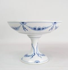 Empire Essay Model No. 64 By Harriet Mathilde Bing For B&G