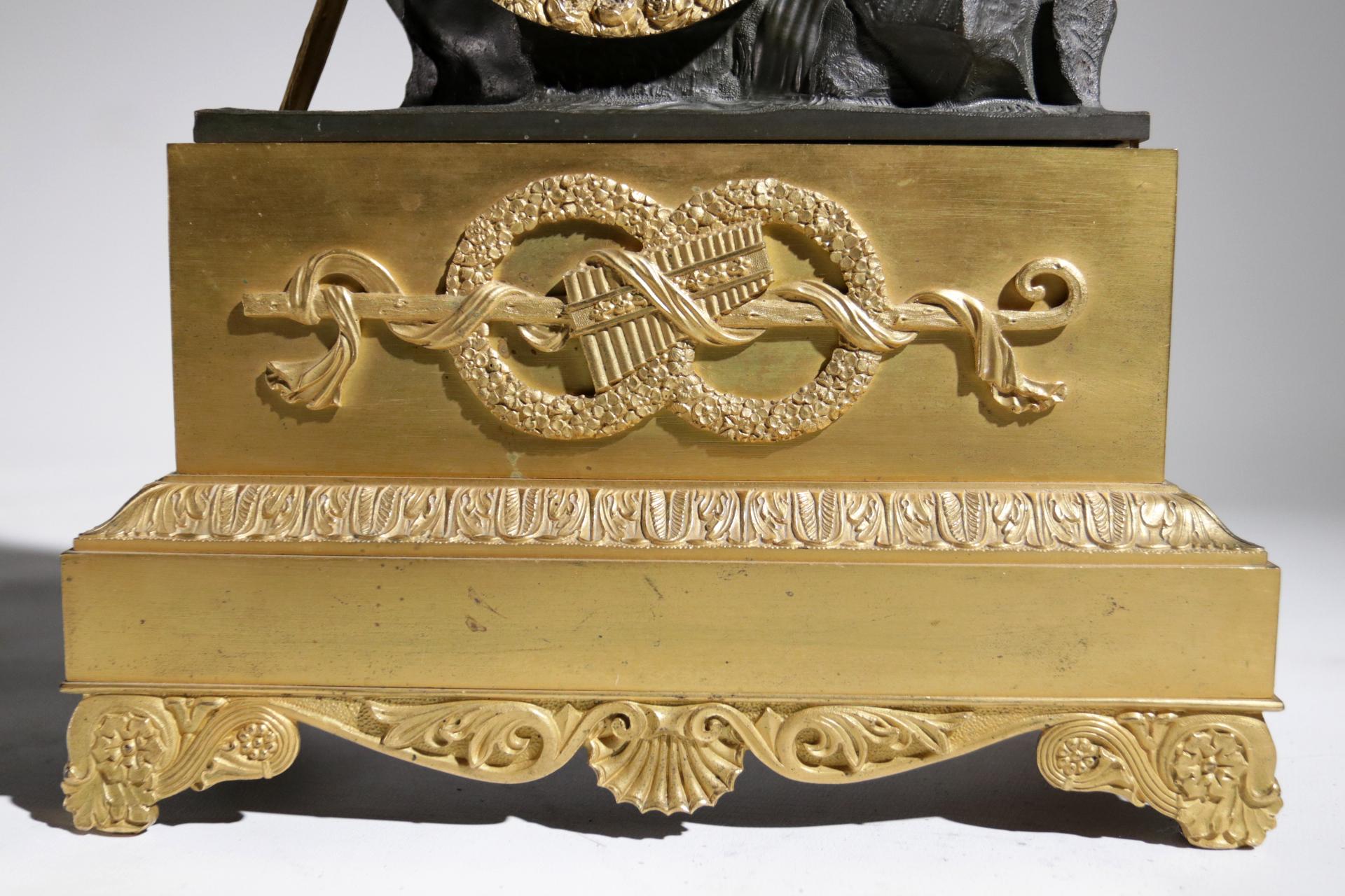 Empire Fire Gilded Mantel Clock, circa 1820 In Good Condition For Sale In Boven Leeuwen, NL