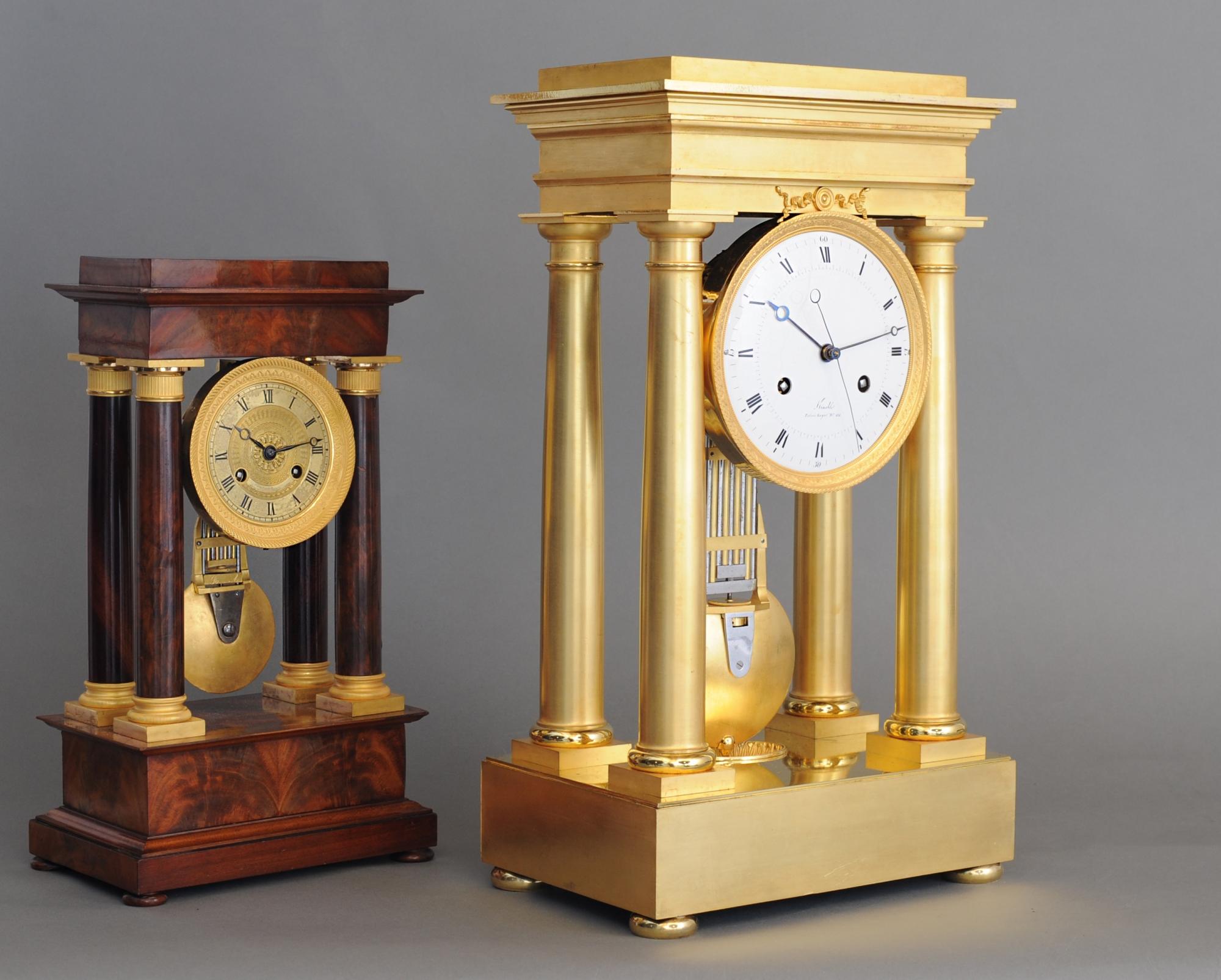 Early 19th Century Empire four pillar mantel clock by Dieudonné Kinable  For Sale
