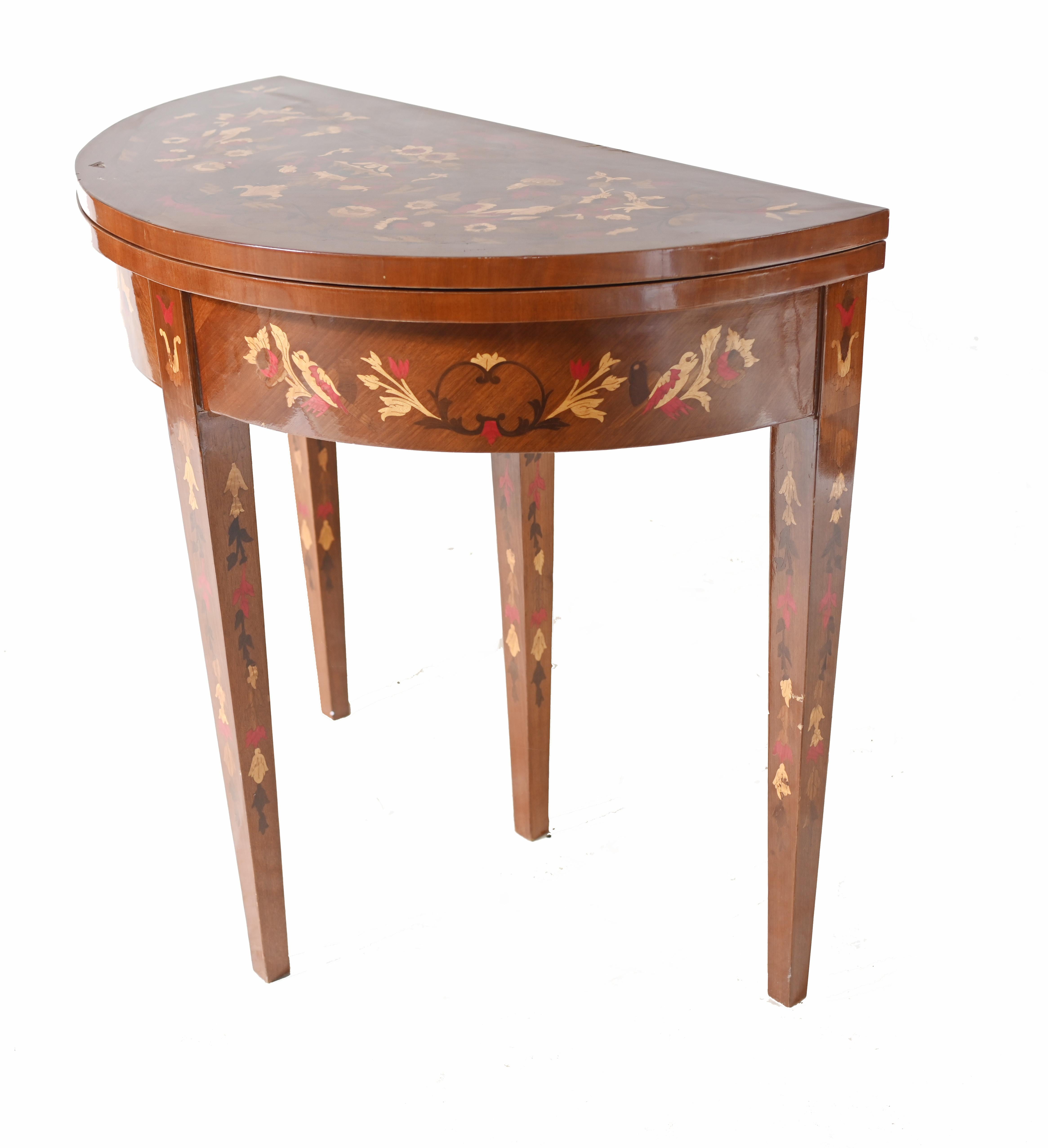 Mesa de Juegos Imperio Consolas de Taracea Francesa finales del siglo XX en venta