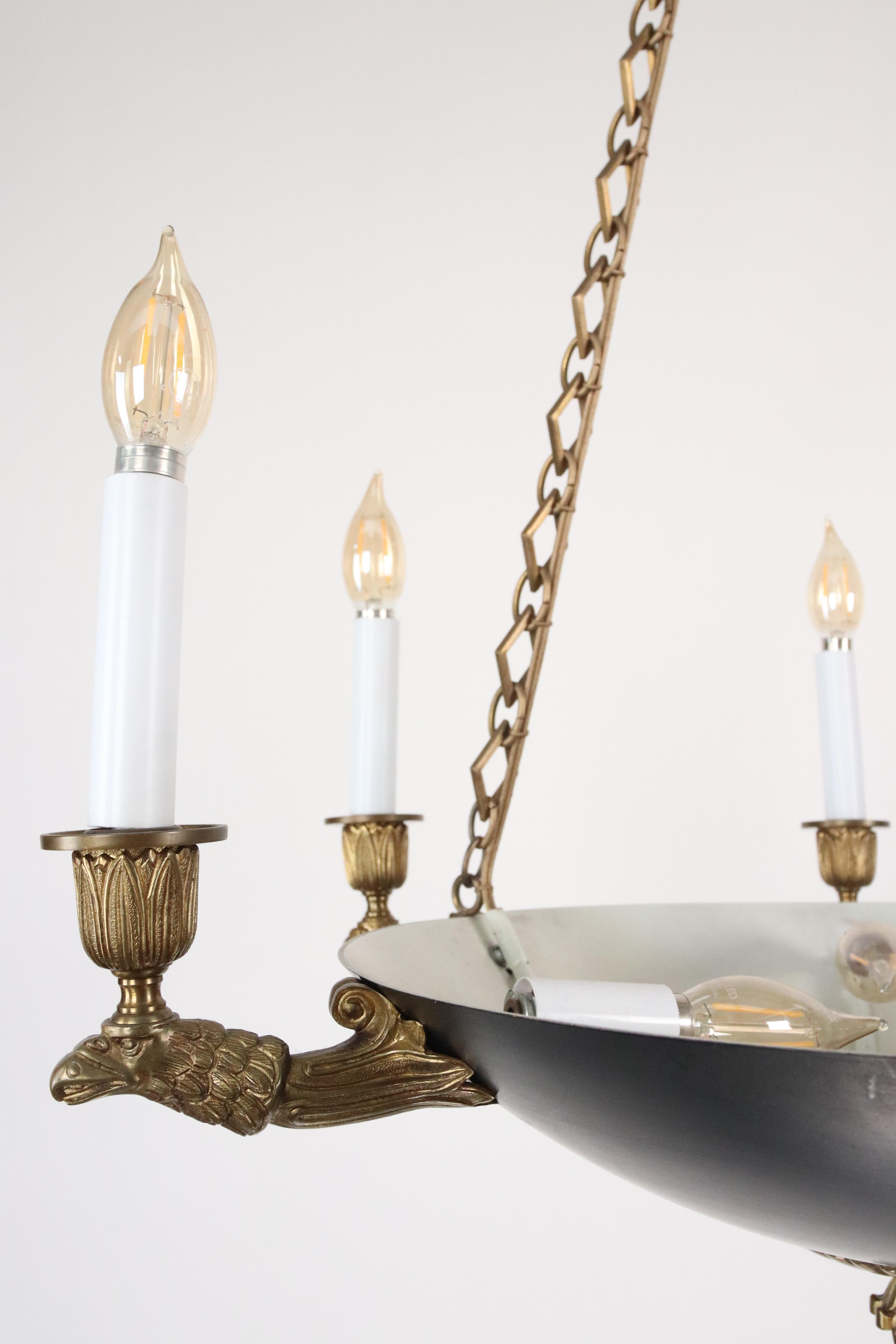 Empire Bronze doré Lustre à 9 lumières de style Empire en vente 7
