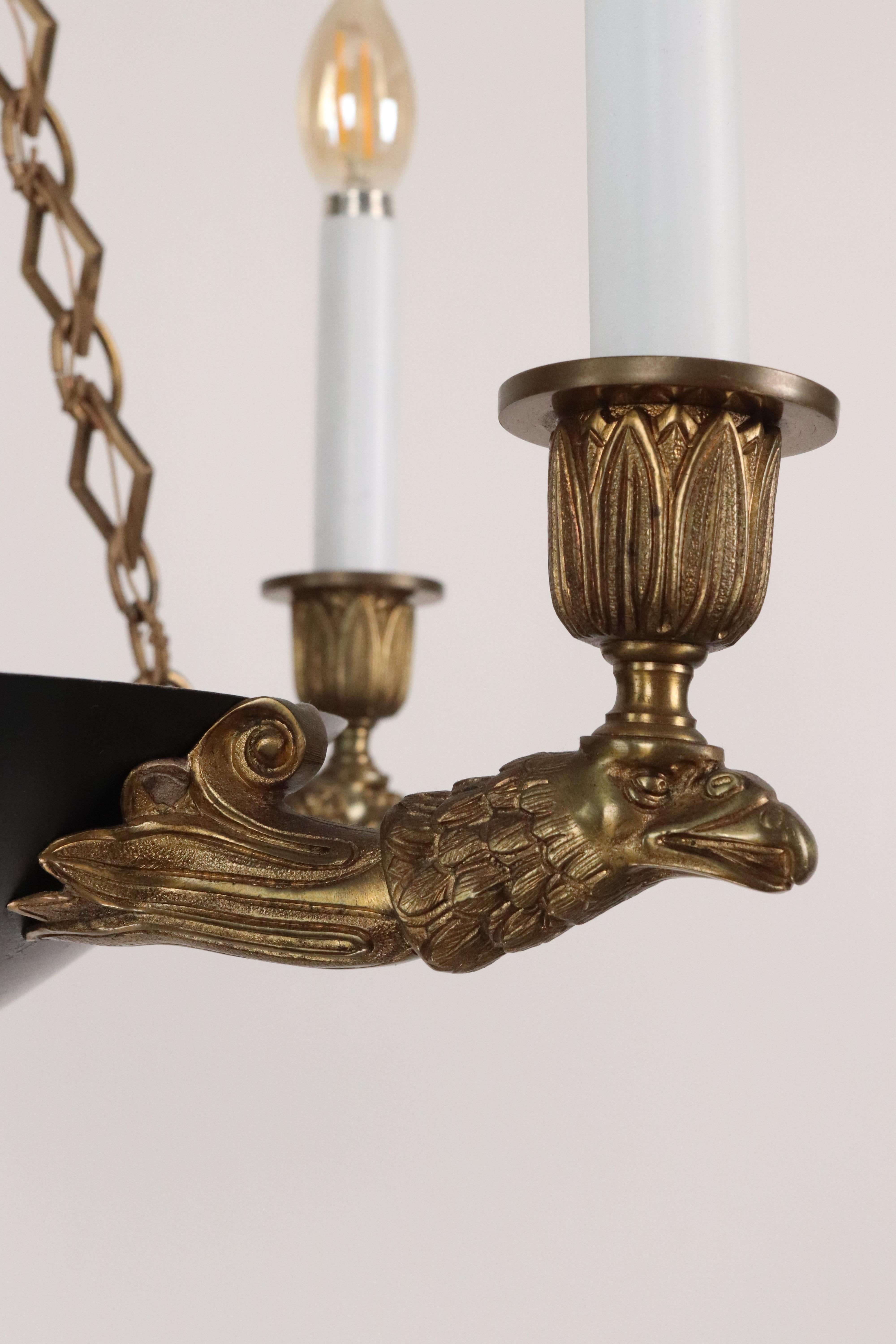 Empire Bronze doré Lustre à 9 lumières de style Empire en vente 2