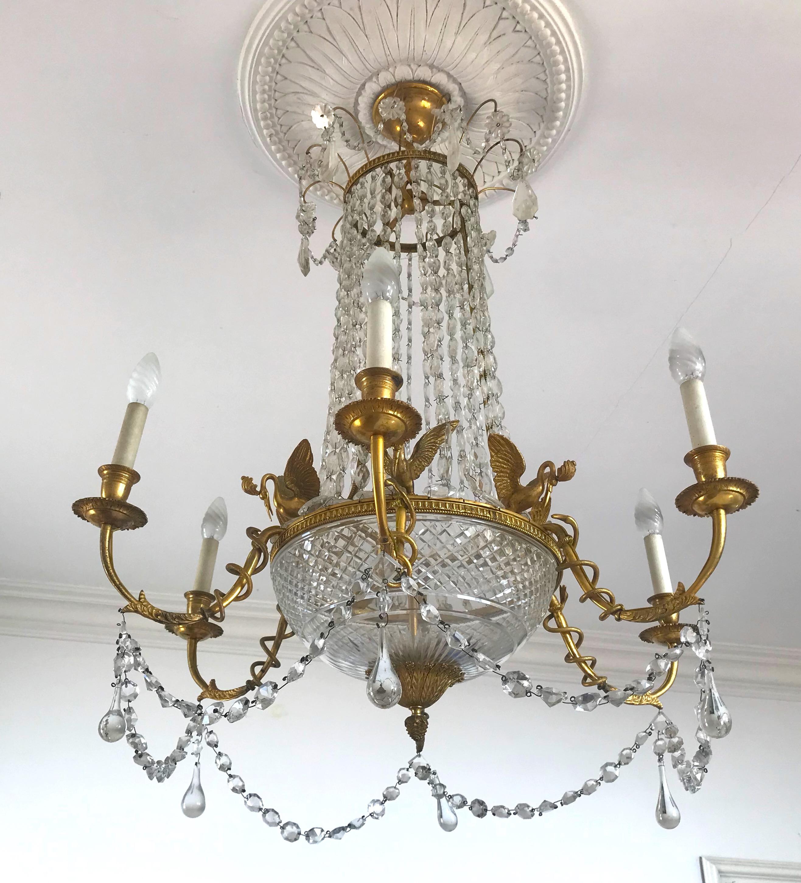 Empire Gilt Bronze and Cut Crystal Chandelier, circa 1815 For Sale 5