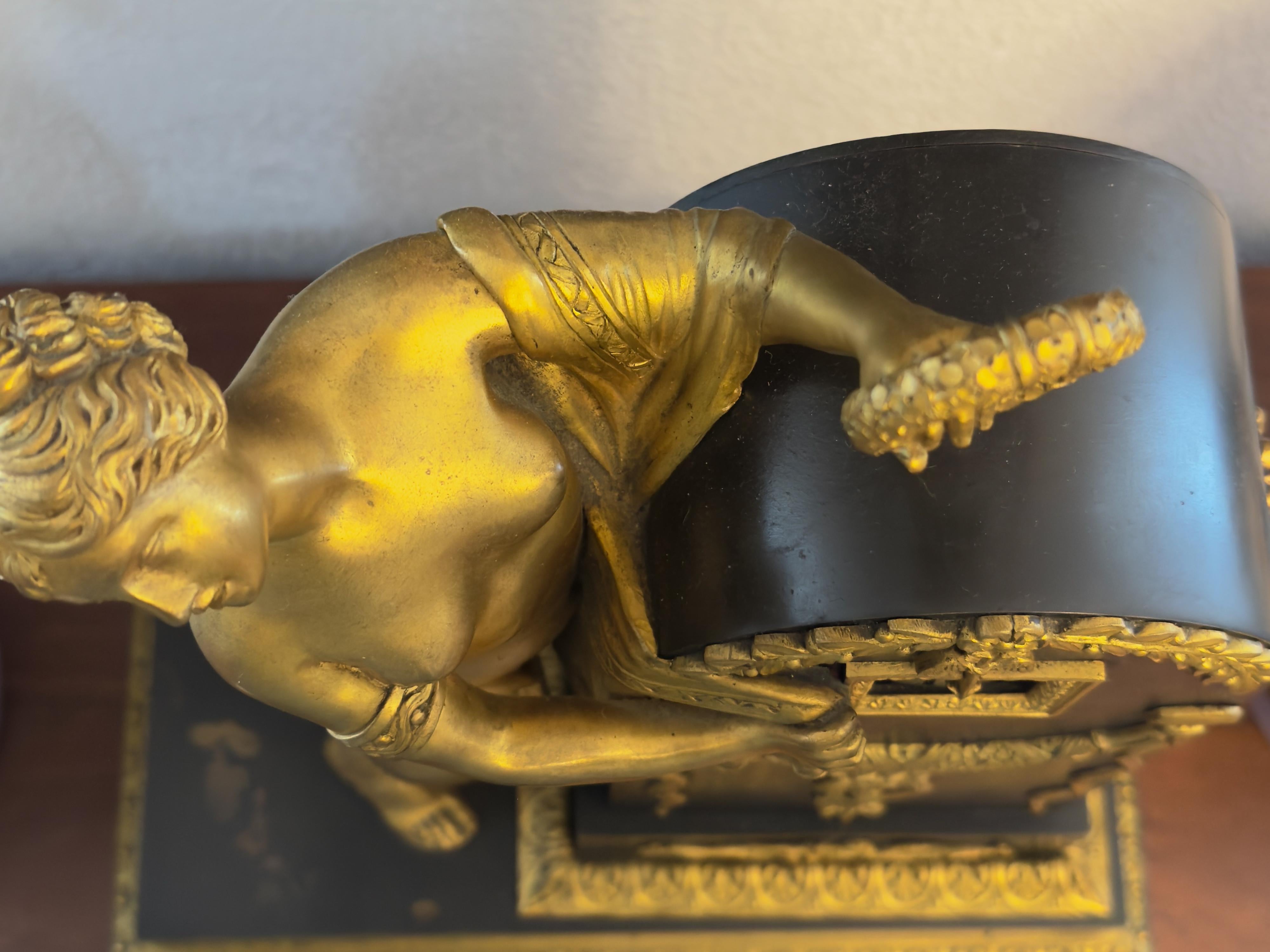 Orologio Impero in bronzo dorato di Claude Gallé, Francia,  xIX secolo in vendita 7