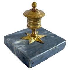 Calamaio impero in bronzo dorato, base in marmo di Turquin - inizio XIX secolo