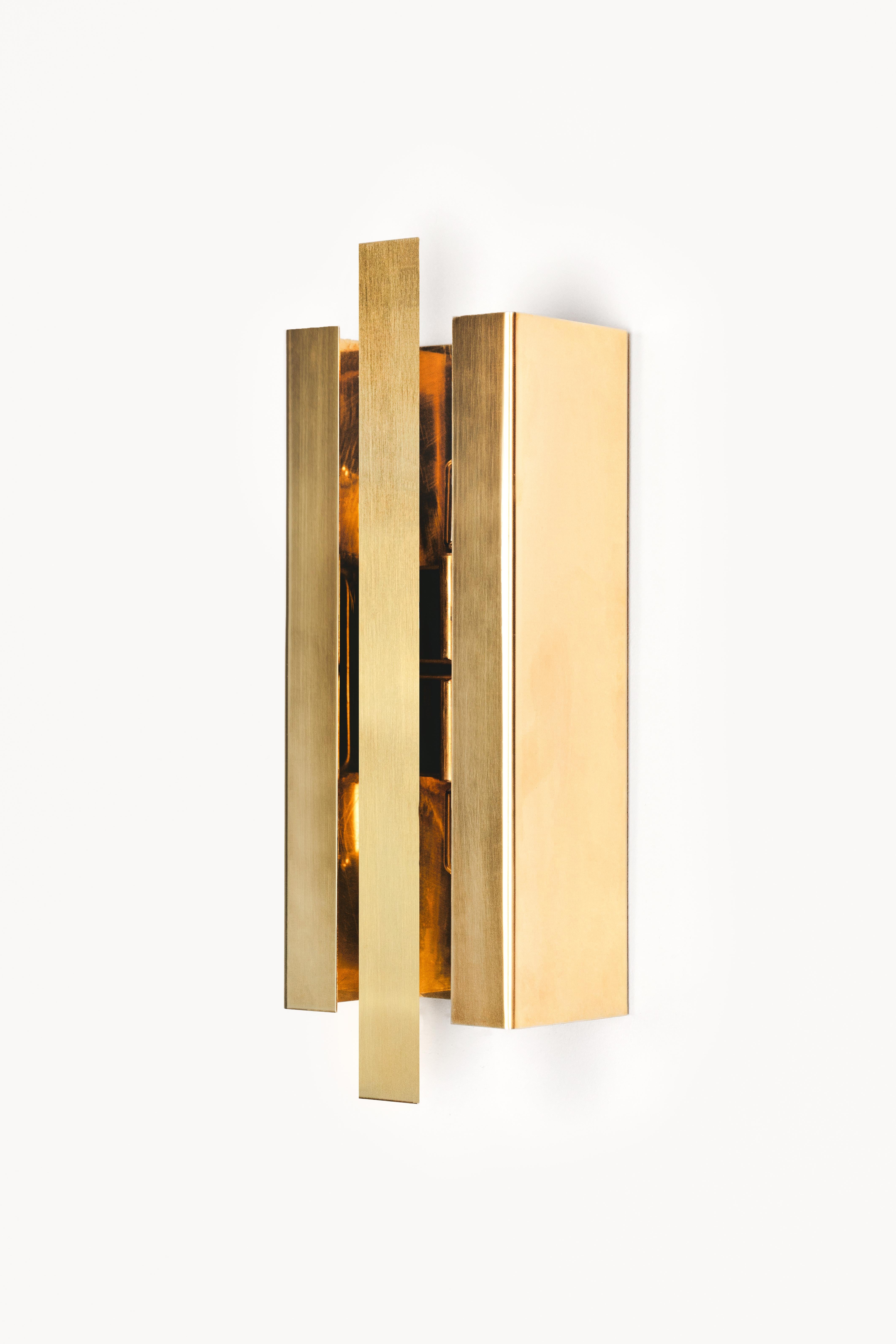 Scultura contemporanea in ottone spazzolato con luce dorata di Marie Jeunet In condizioni Nuovo in vendita a Geneve, CH