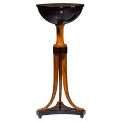 Gueridon de style Empire, Allemagne, début du XIXe siècle