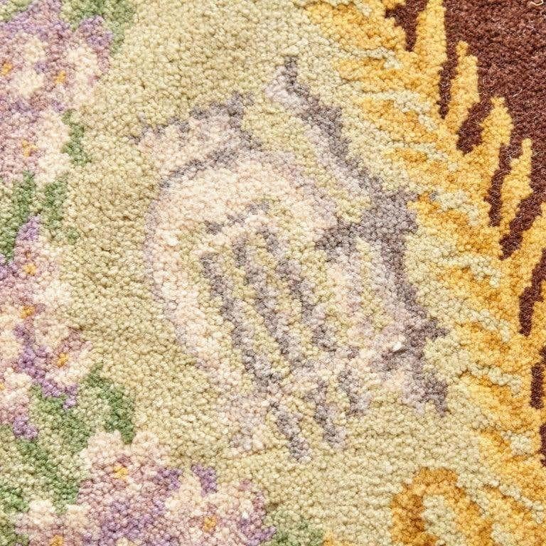 Espagnol Antiquities, tapis de reproduction antique en laine nouée à la main en vente