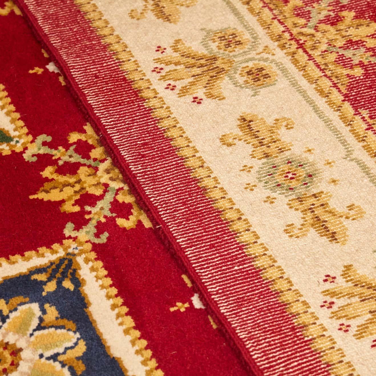 Grand tapis Empire en laine nouée à la main, datant d'environ 1970 en vente 10