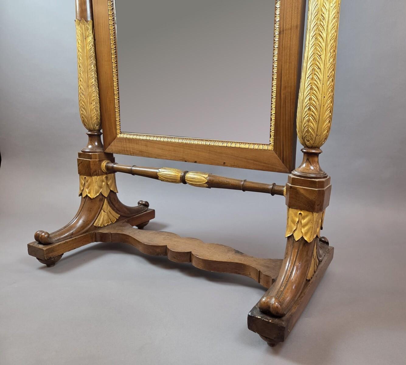 Vetro Empire mahogany and giltwood psyche mirror, 19th century in vendita