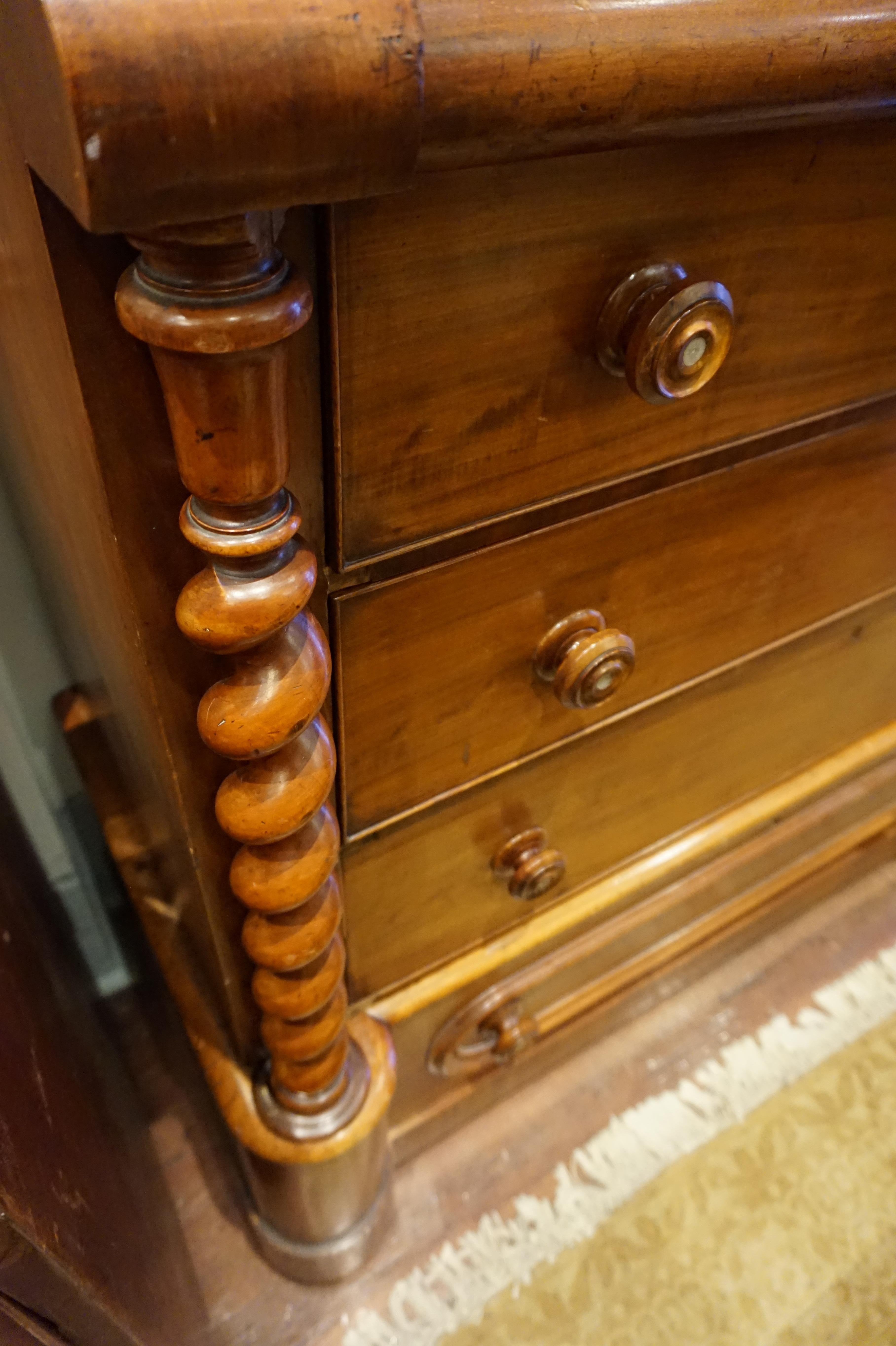 Empire Mahogany Highboy Dresser Unrestored In Good Condition In Vancouver, British Columbia