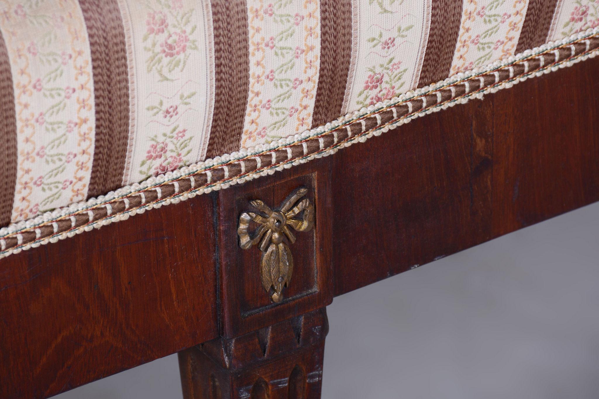 Empire Mahogany Sofa, Restored, Original Upholstery, France, 1860s For Sale 1