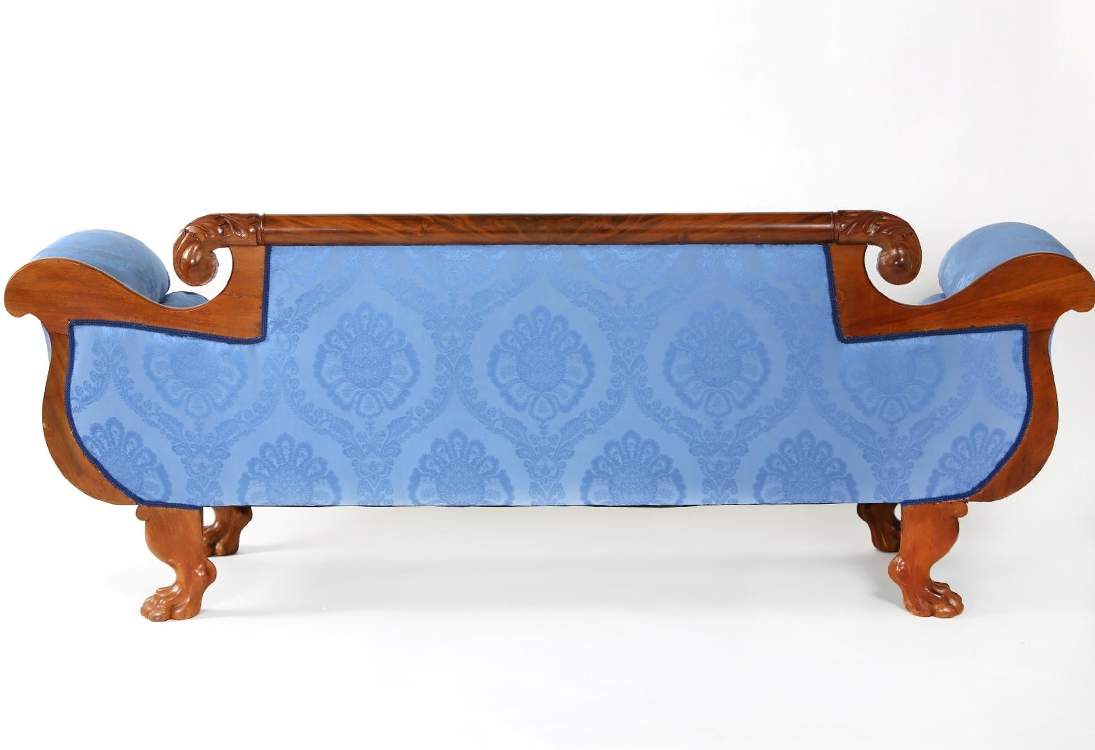 Empire Mahogany Wood Hand Carved / Scroll Arm Sofa In Good Condition In Tarry Town, NY