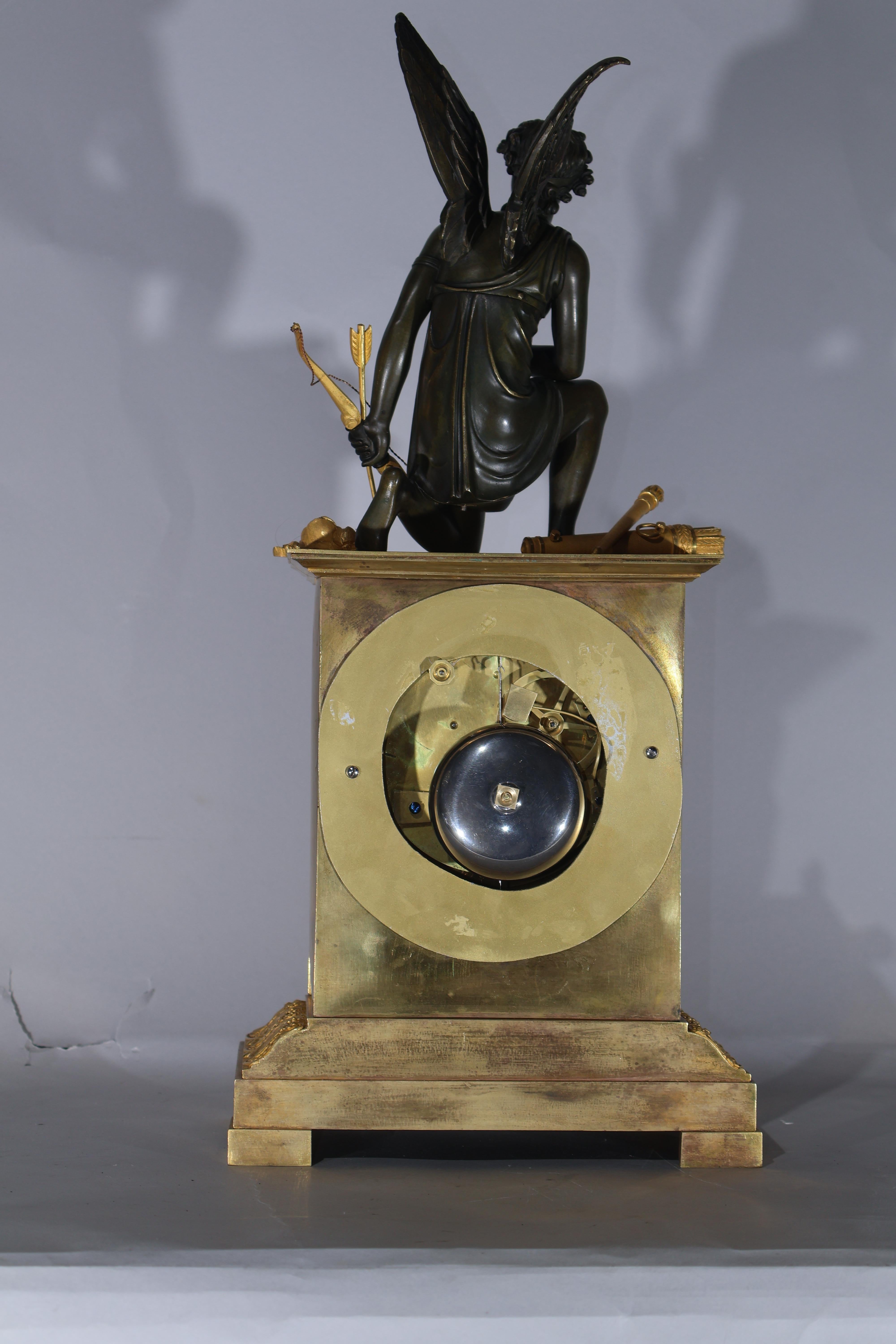 Empire Mantel Clock Dorado en venta