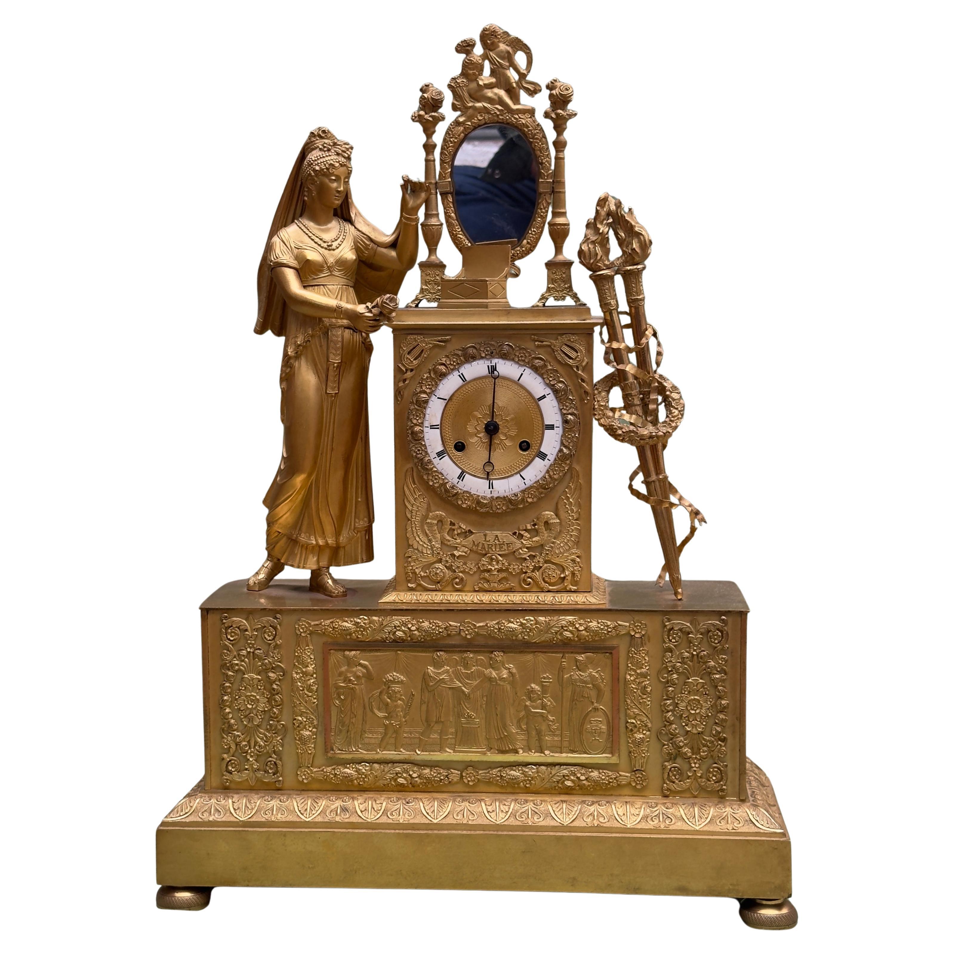 Empire Mantel Clock in Mercury-Gilt Bronze, France, early 19th century
