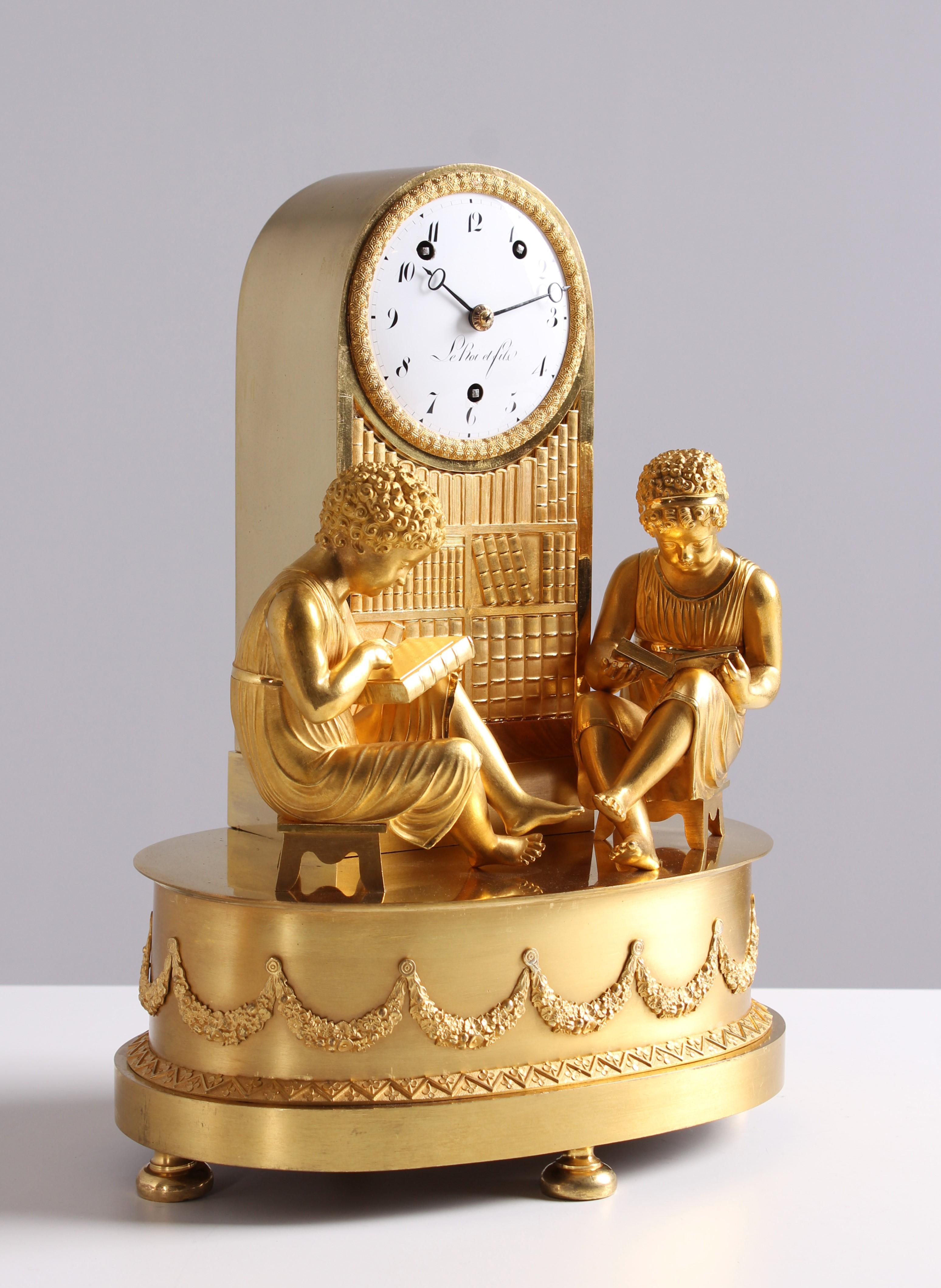 Horloge de cheminée Empire - La Bibliotheque, Ormolu, France, Paris, vers 1820 en vente 1
