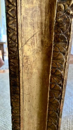 Neoklassizistischer vergoldeter Empire-Spiegel