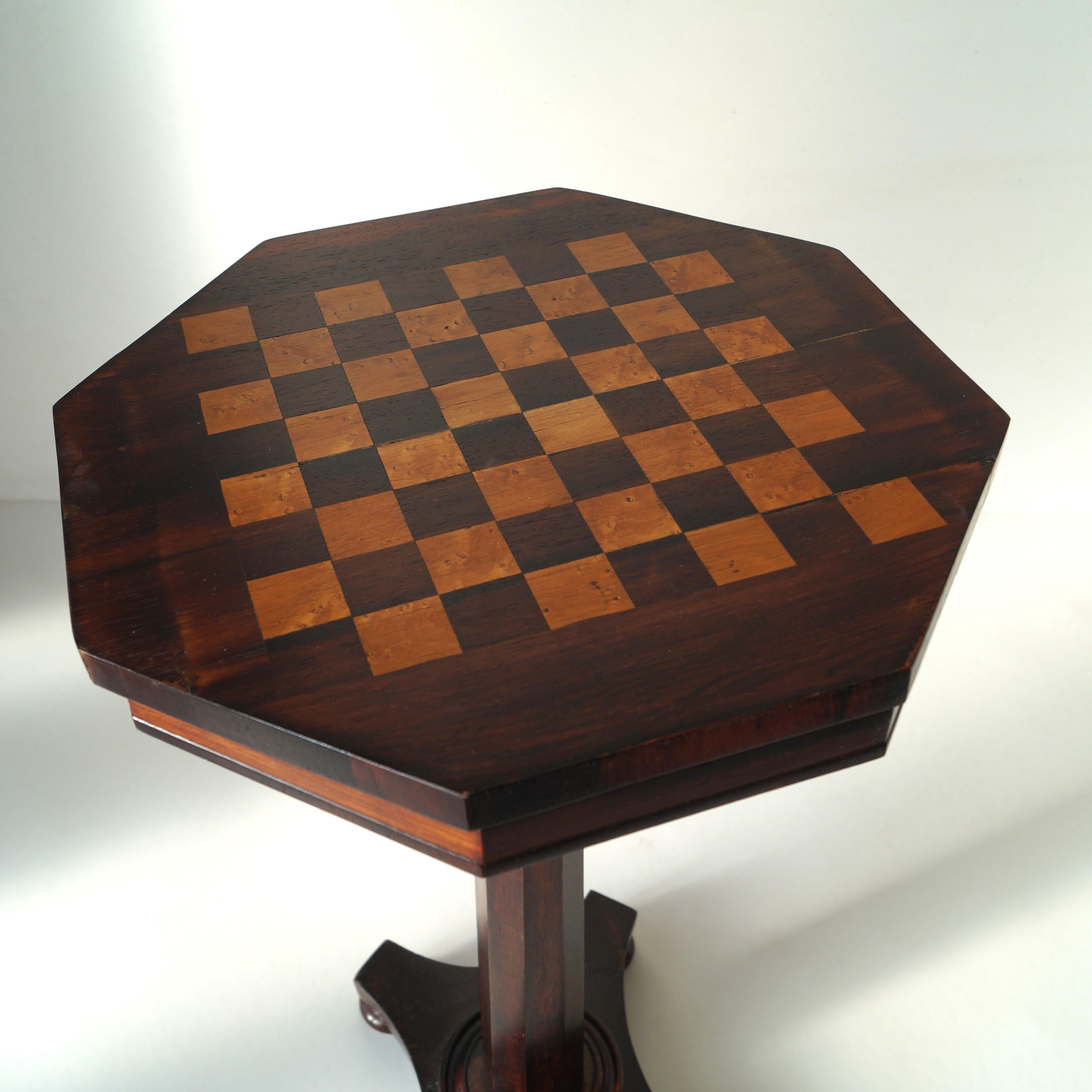 Empire Octagonal Chess Table, 1870s, Set of 33 7