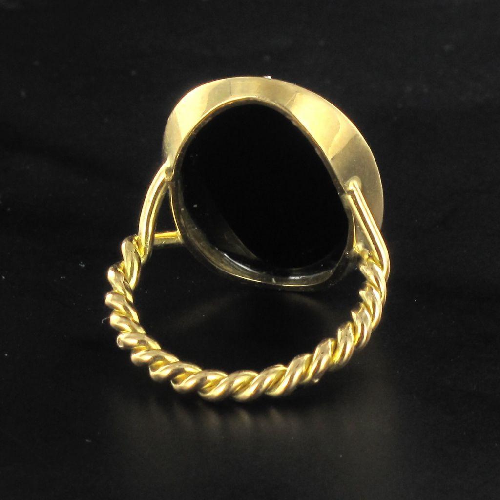 Empire Onyx Cameo and Rose Cut Diamond Ring For Sale 7