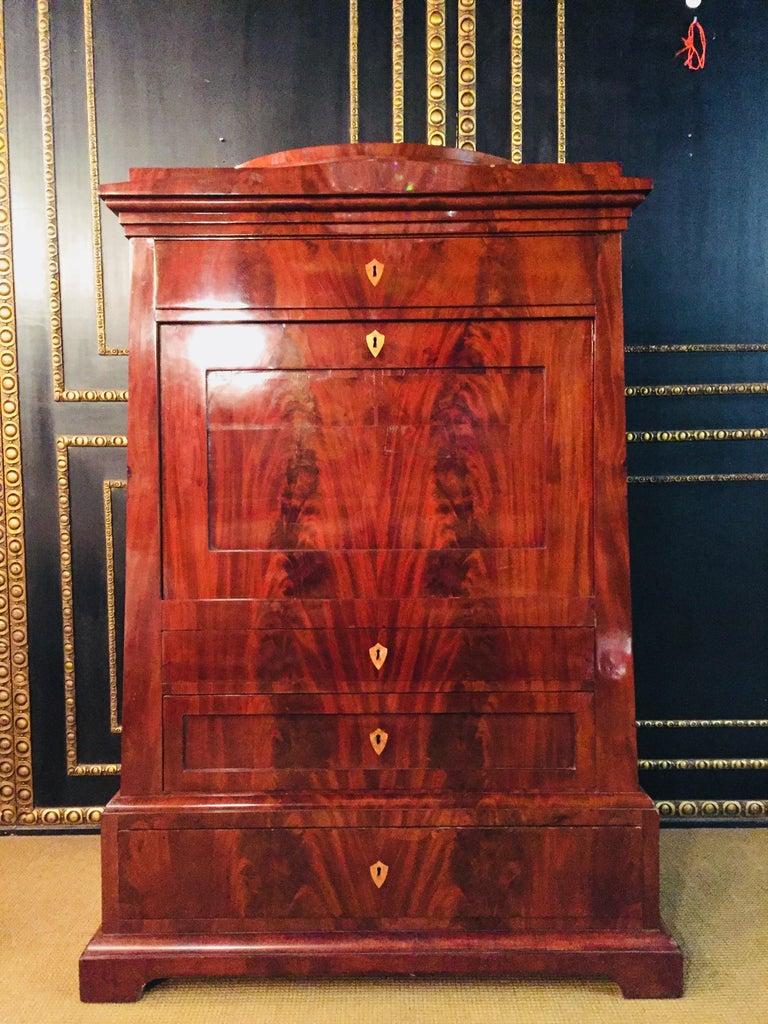 Secretario Imperio o Biedermeier de caoba, 1815 Alemán en venta