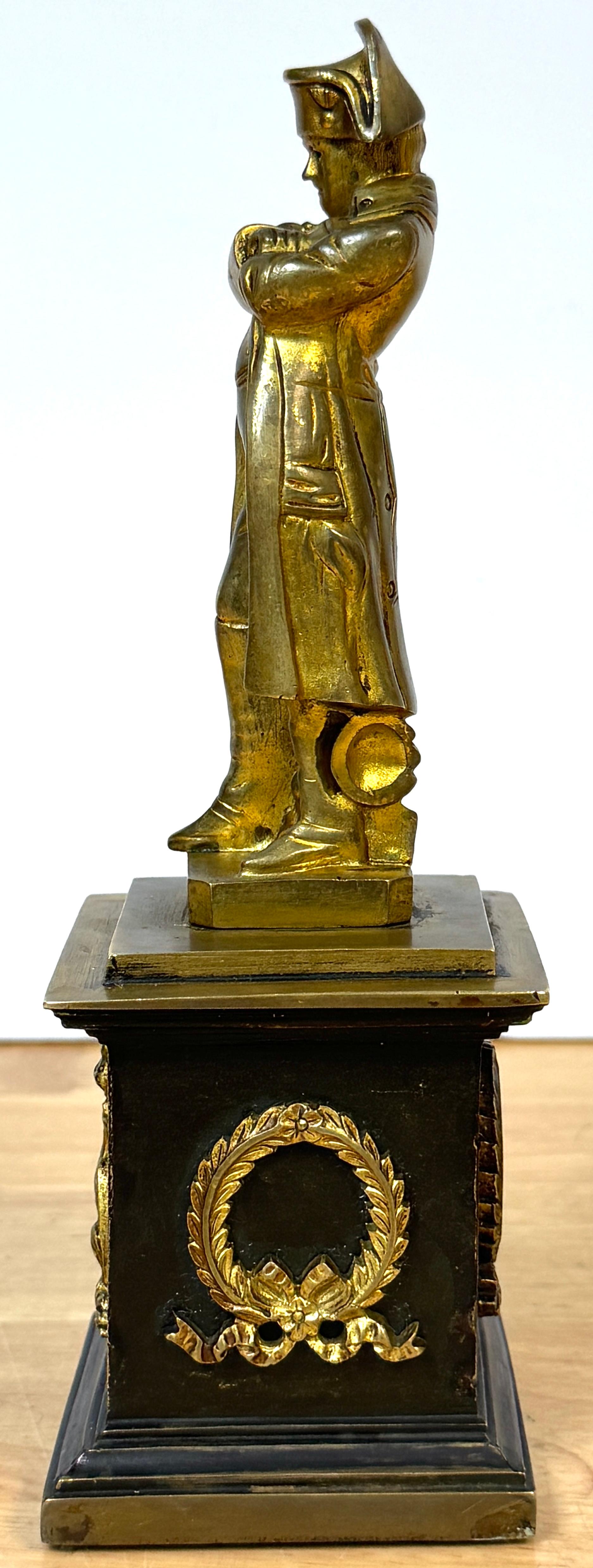Scultura Impero con ritratto di Napoleone Bonaparte in paesaggio A.I.C. 1875 in vendita 3