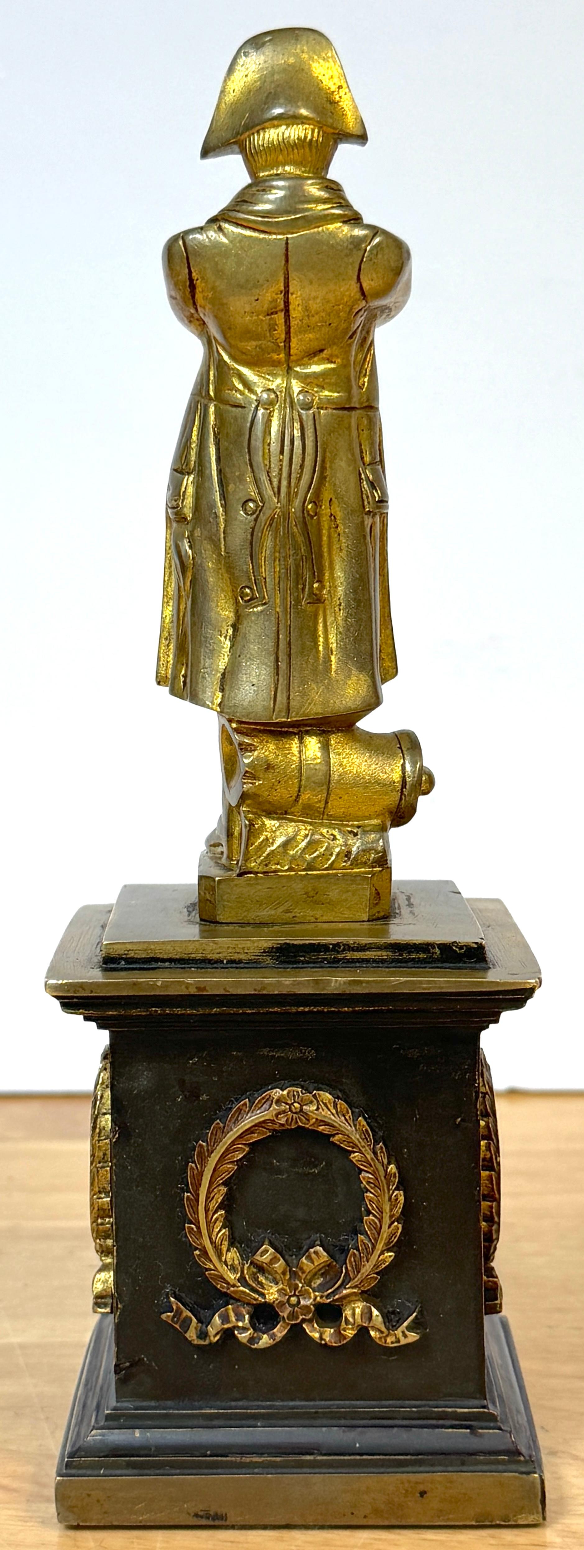 Scultura Impero con ritratto di Napoleone Bonaparte in paesaggio A.I.C. 1875 in vendita 1
