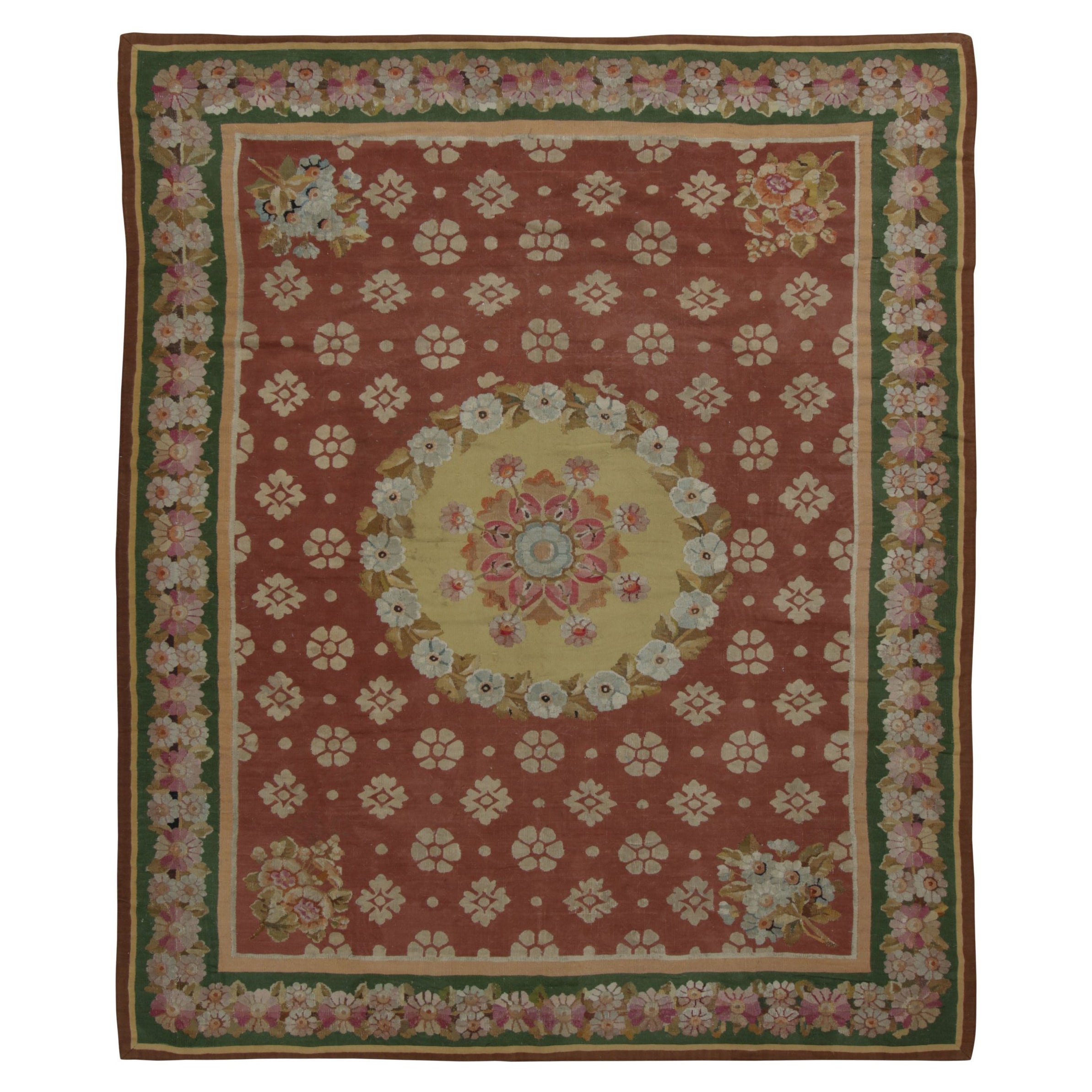 Empire Period Antique Aubusson Rug, Rococo Floral Medallion - Rug 
Kilim For Sale
