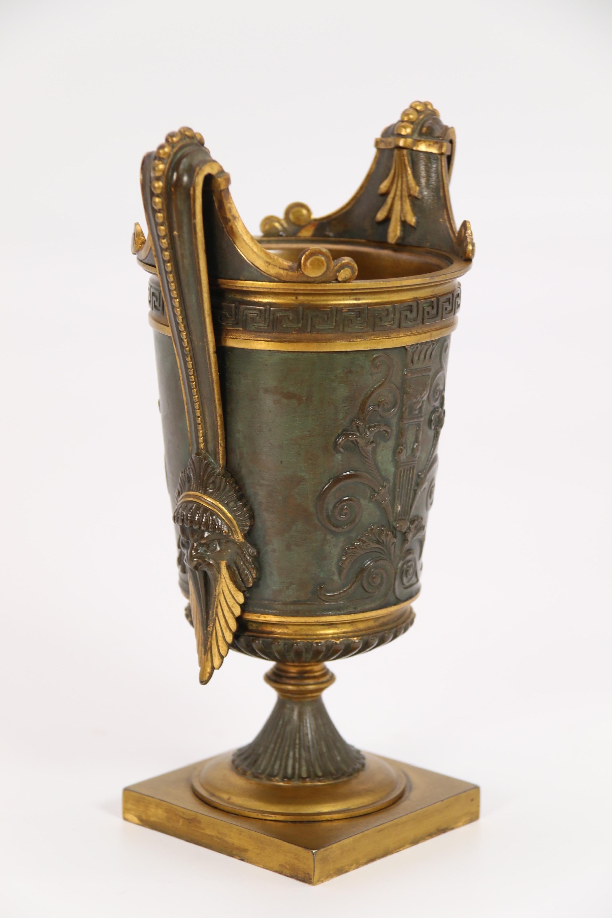 Empire period bronze and ormolu Grecian style pair of classical urns, circa 1830 For Sale 12
