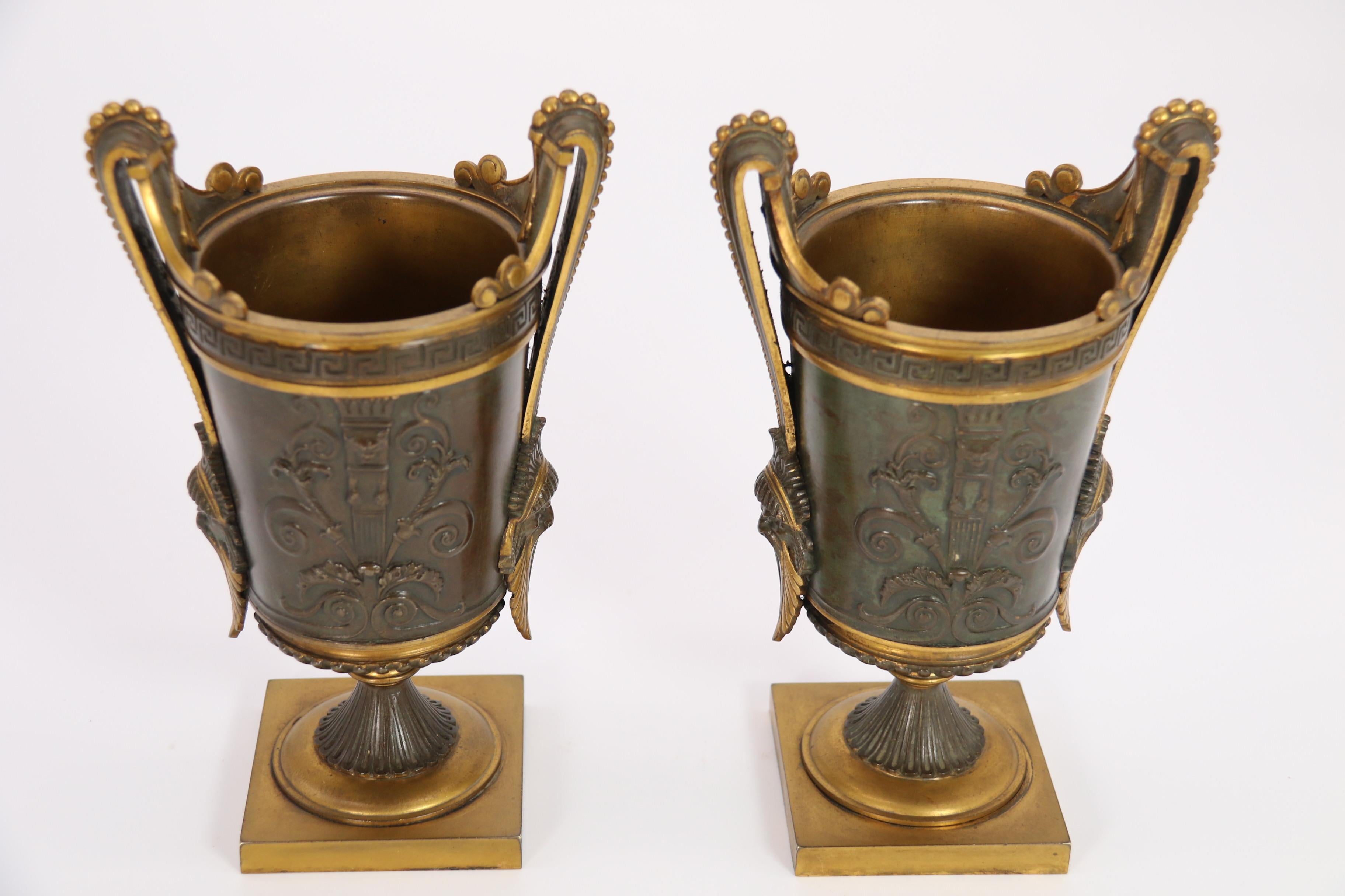 Empire period bronze and ormolu Grecian style pair of classical urns, circa 1830 For Sale 1