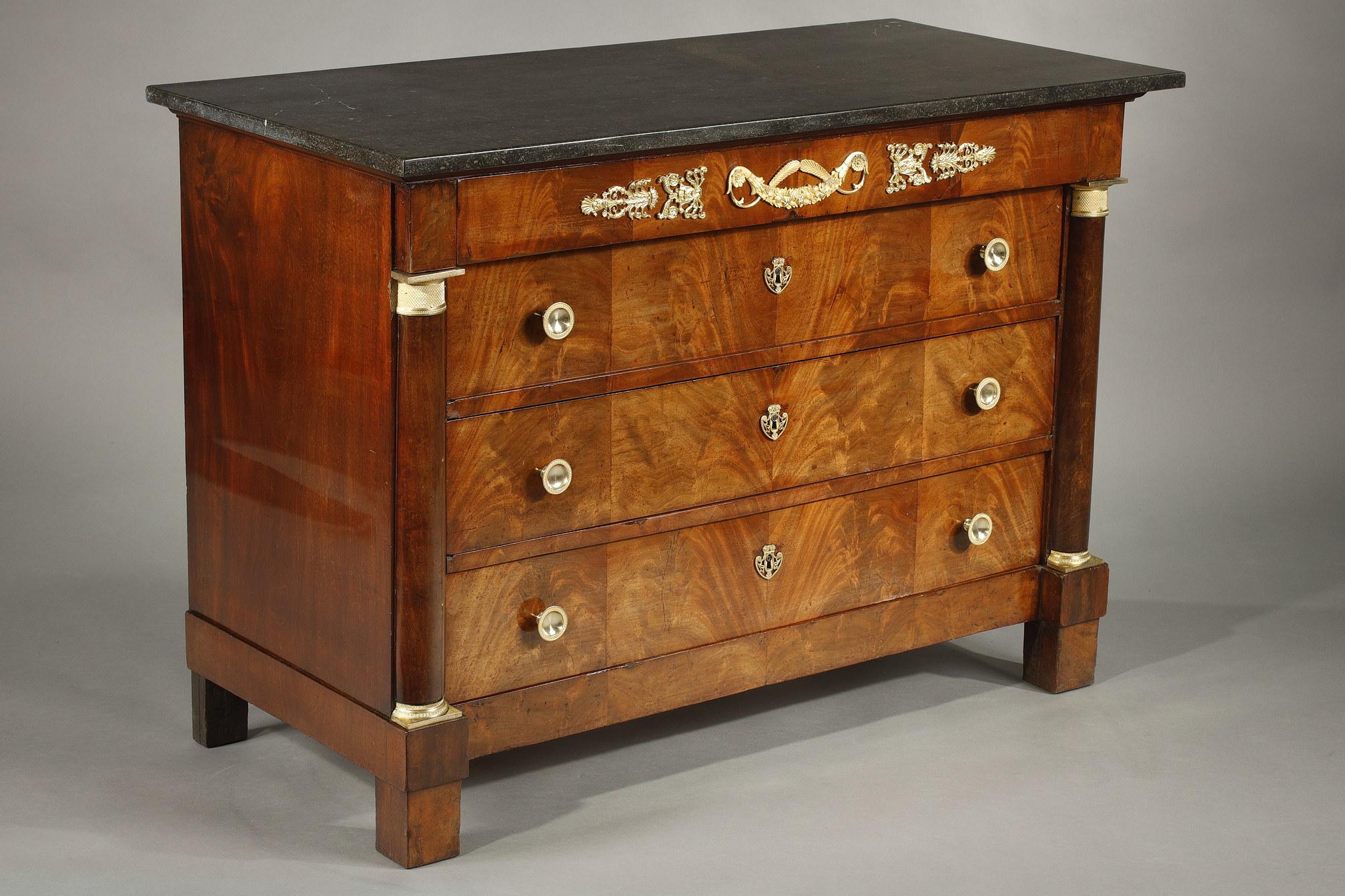 Early 19th Century Empire Period Chest of Drawers in Flamed Mahogany Veneer