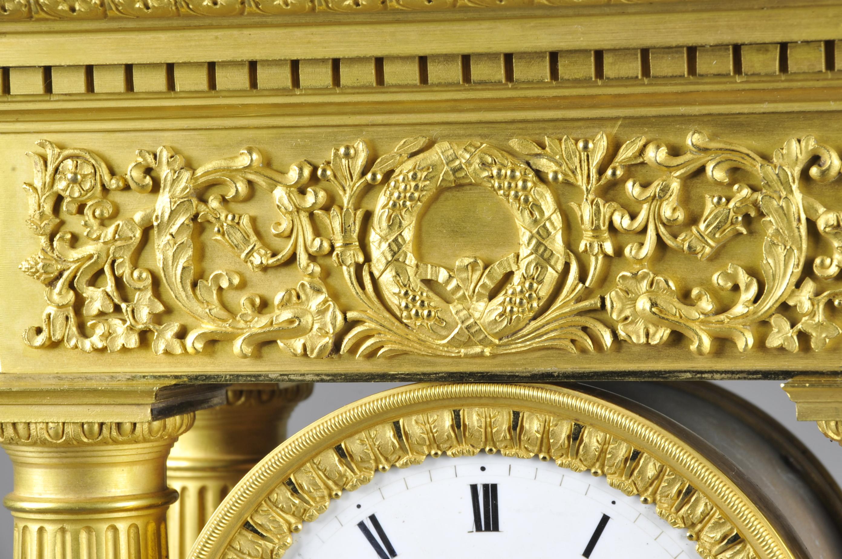 Empire Period Portico Clock in Gilt Bronze Signed Verdière in Paris 3