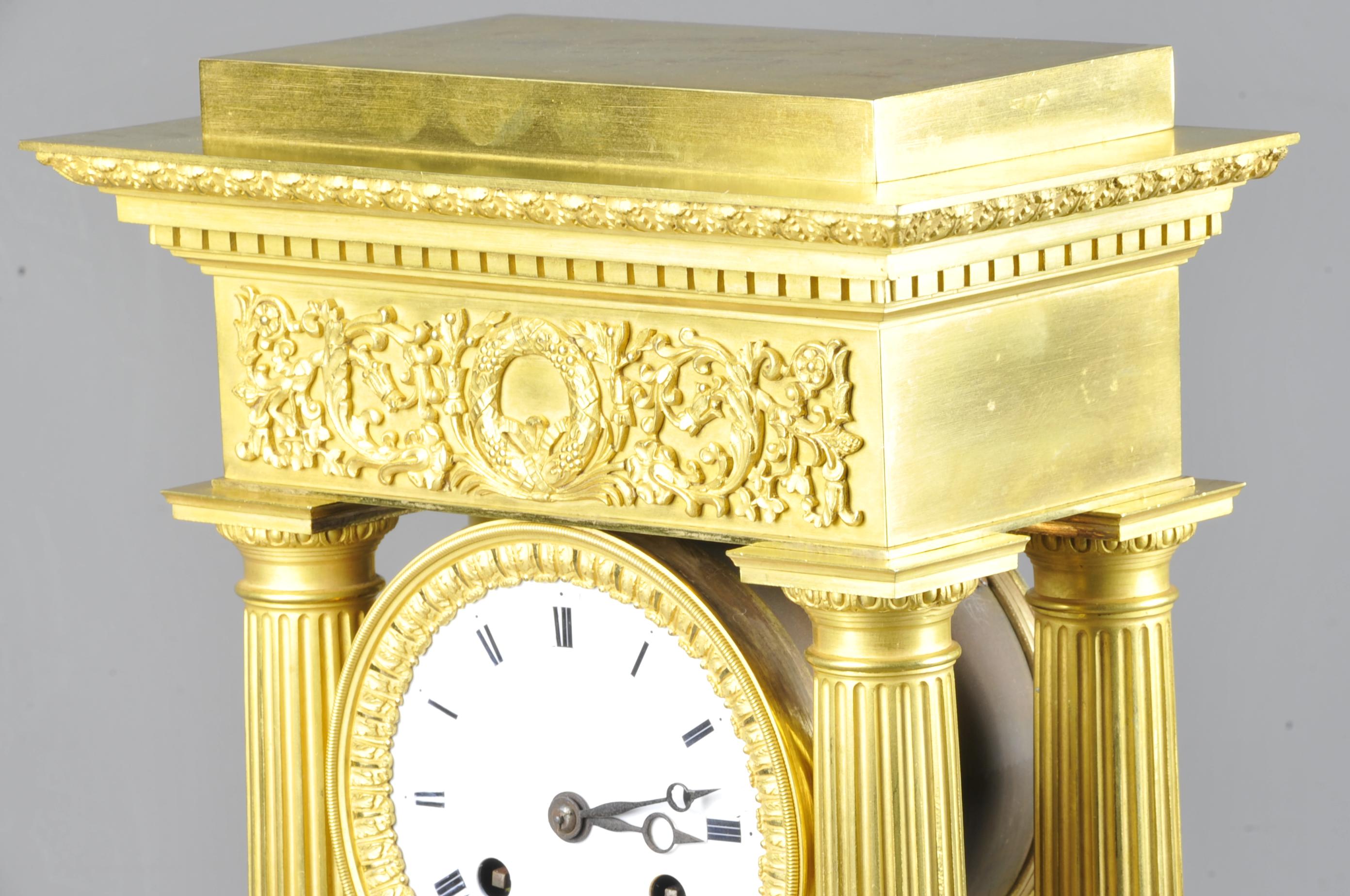 Empire Period Portico Clock in Gilt Bronze Signed Verdière in Paris 4