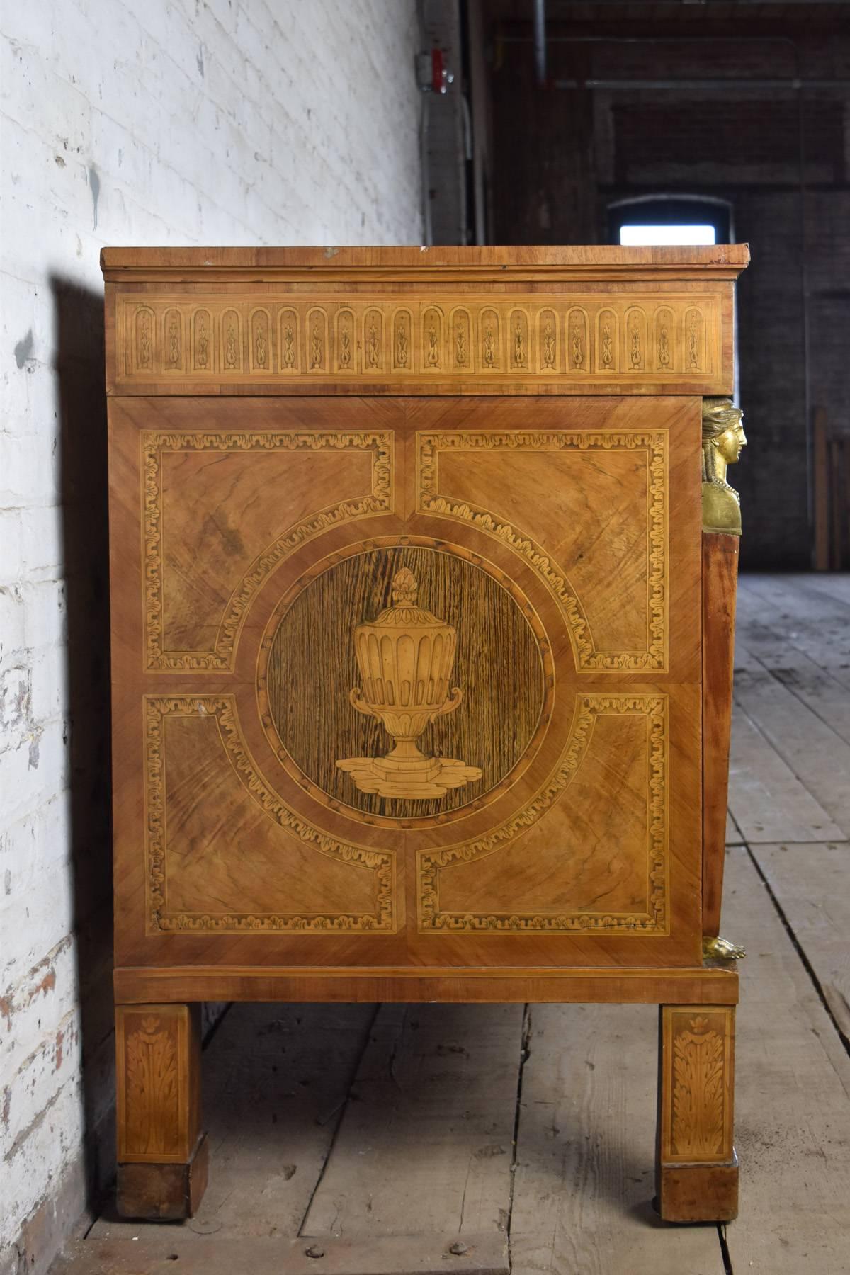 Italian Empire Perspective Marquetry Commode, Circle of Giuseppe Maffezzoli In Good Condition For Sale In Troy, NY