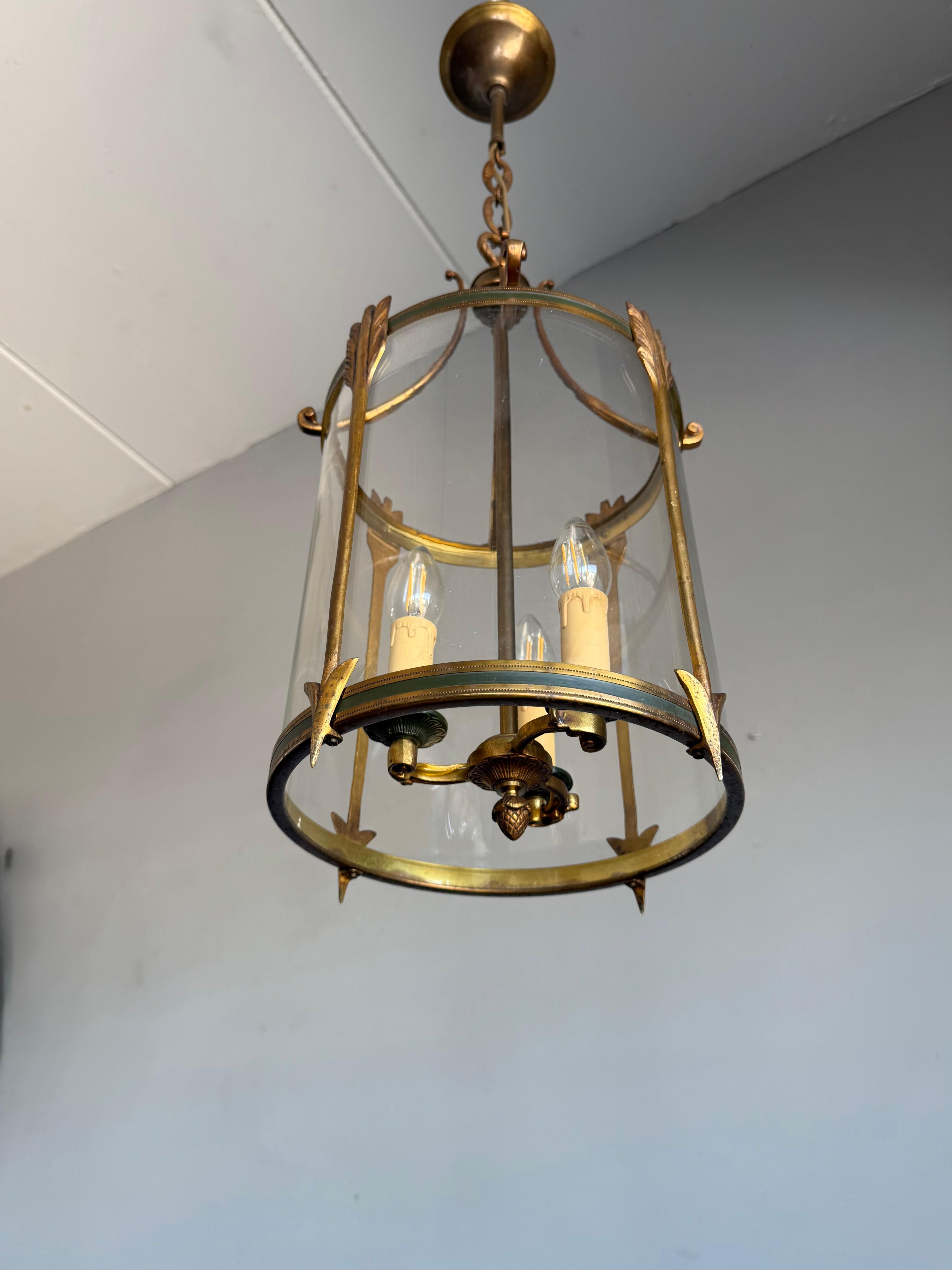 Empire Revival Bronze and Glass Lantern with Arrow Detailing, France, circa 1900 In Good Condition For Sale In Lisse, NL
