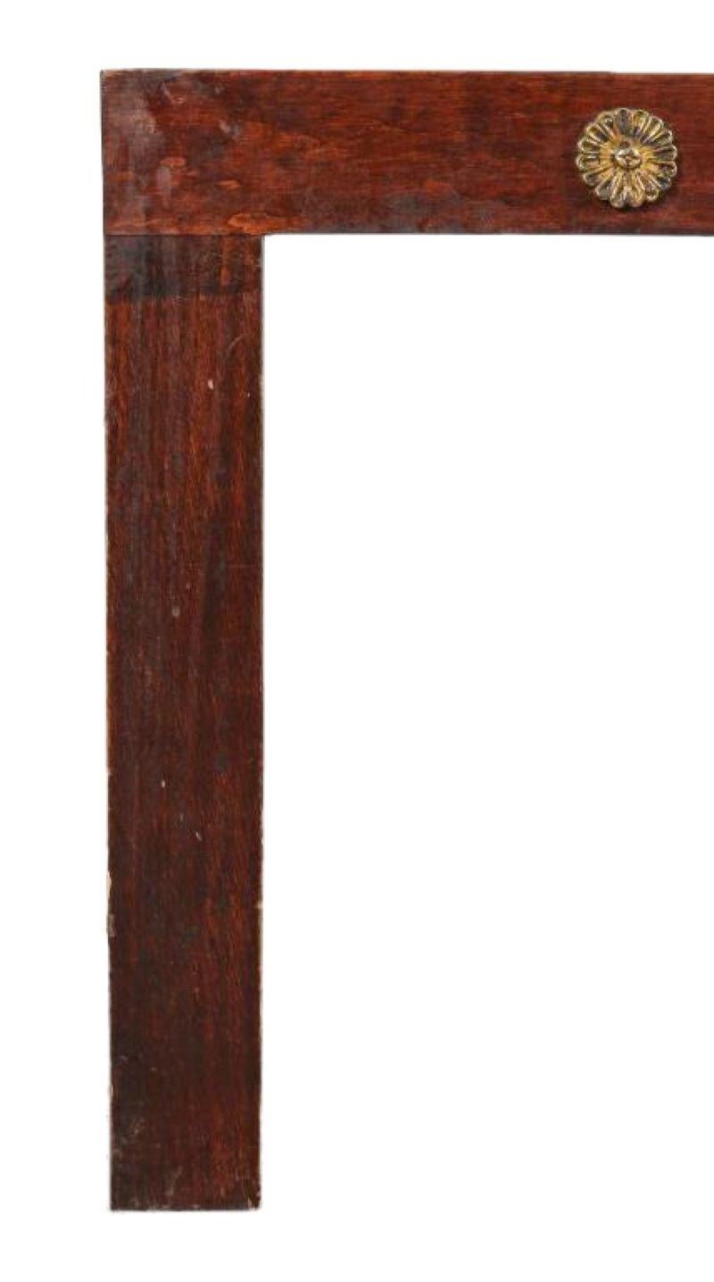 Empire Revive Diminutive Pedestal Tisch im Zustand „Gut“ im Angebot in Astoria, NY