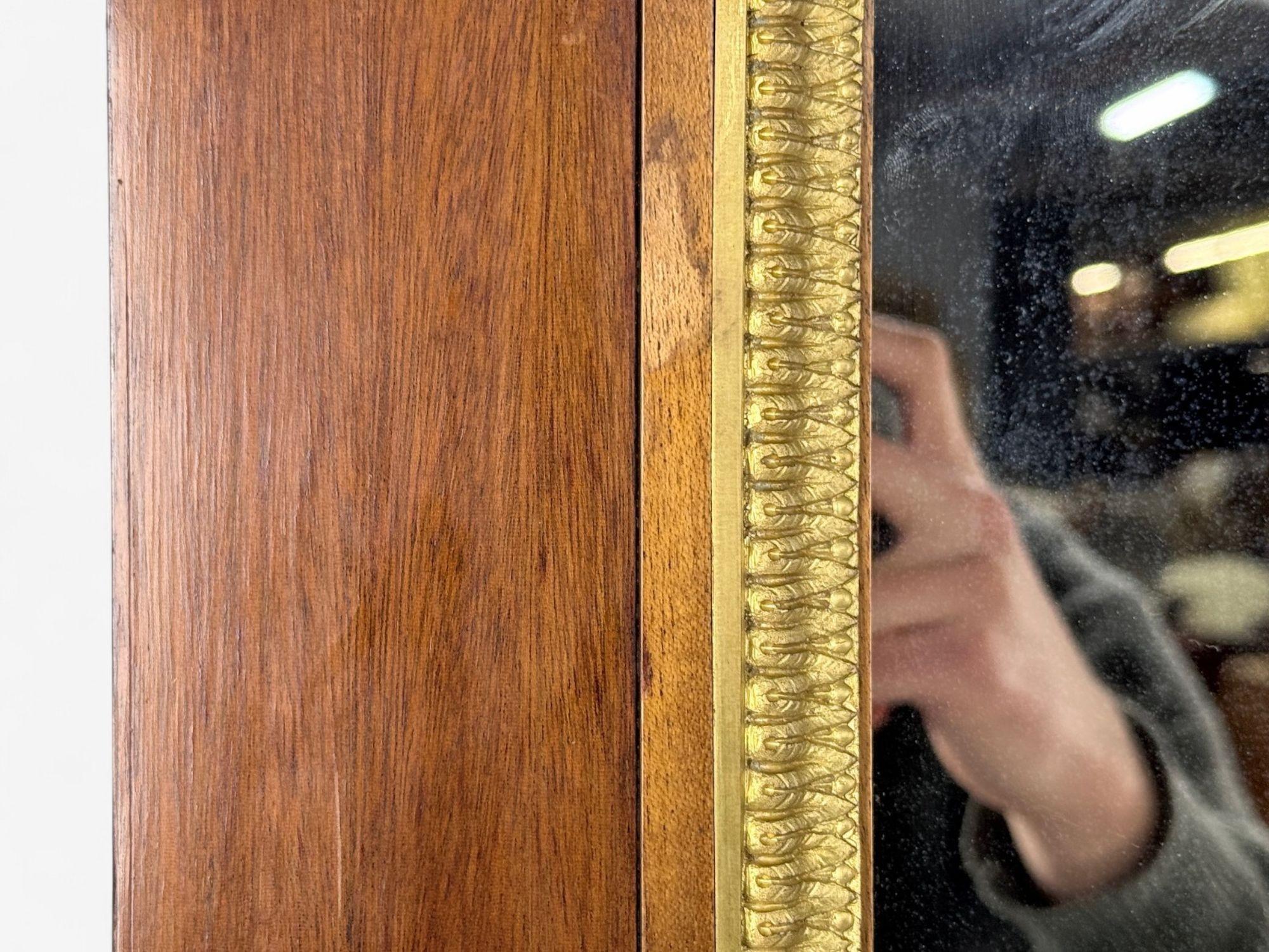 Specchio e console monumentale in mogano e bronzo, Francia, XIX secolo. in vendita 8