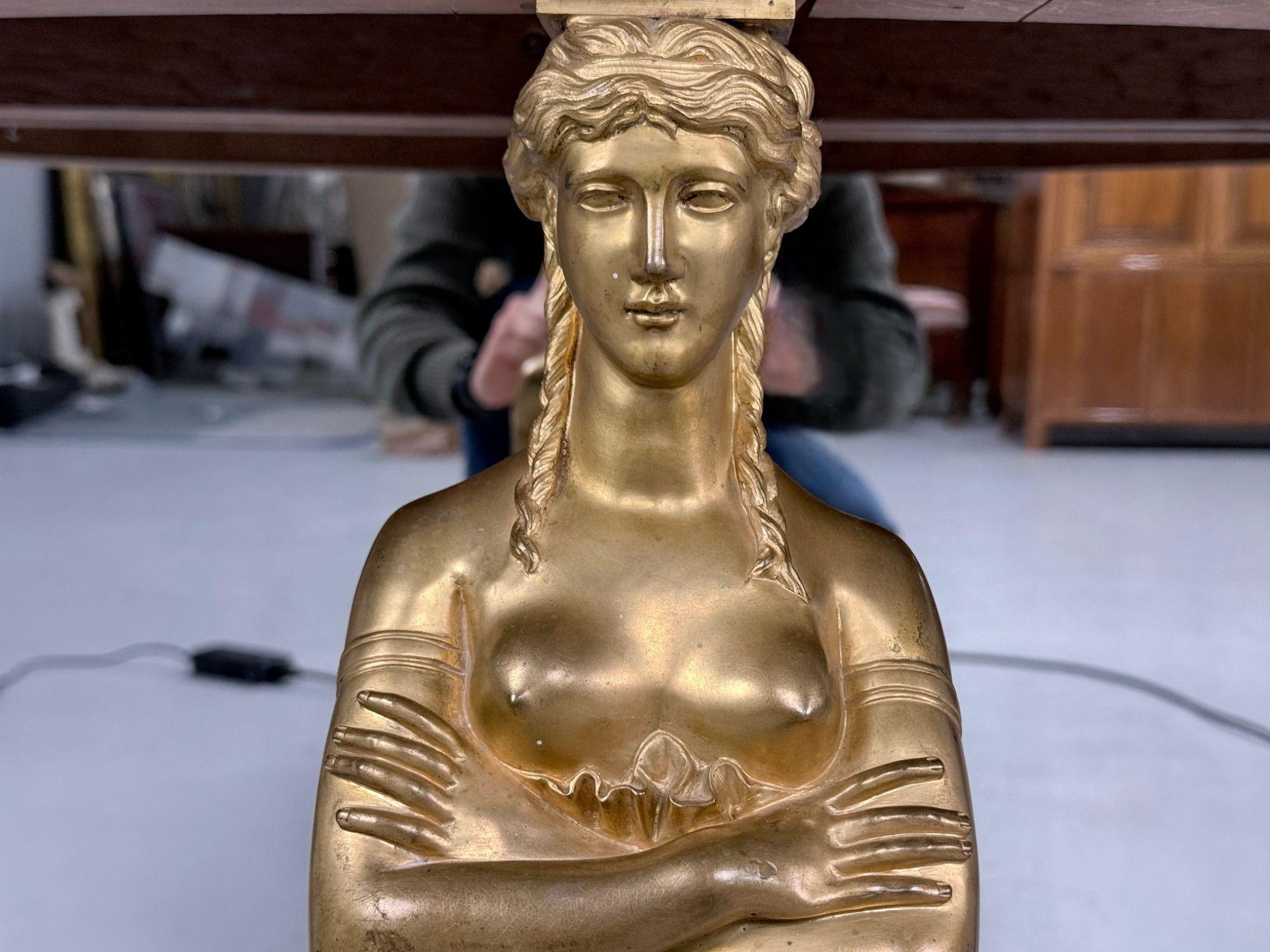 Specchio e console monumentale in mogano e bronzo, Francia, XIX secolo. in vendita 2