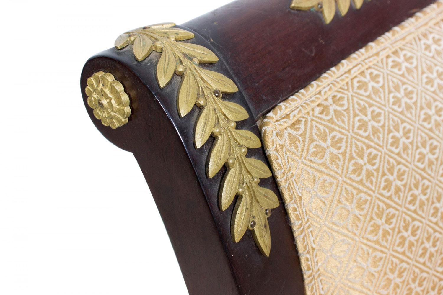 Empire Revival Upholstered Mahogany and Ormolu 7-Piece Salon Set en vente 4