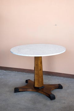 Gueridon-Tisch mit runder weißer Carrara-Marmorplatte aus der Zeit Napoleons III