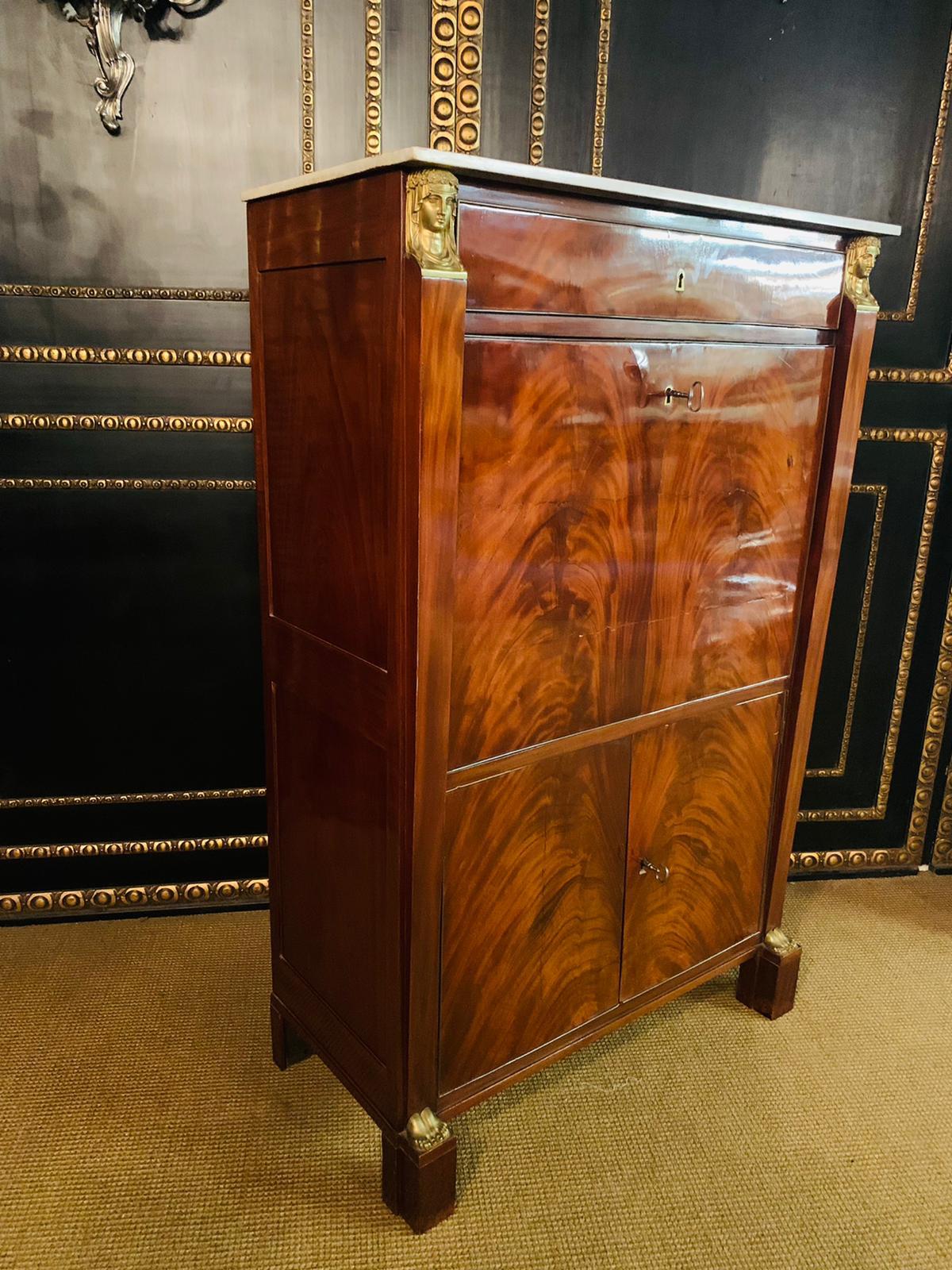 Empire Secretaire around 1800 Mahogany Veneer on Solid Oak Aristocratic Property 12